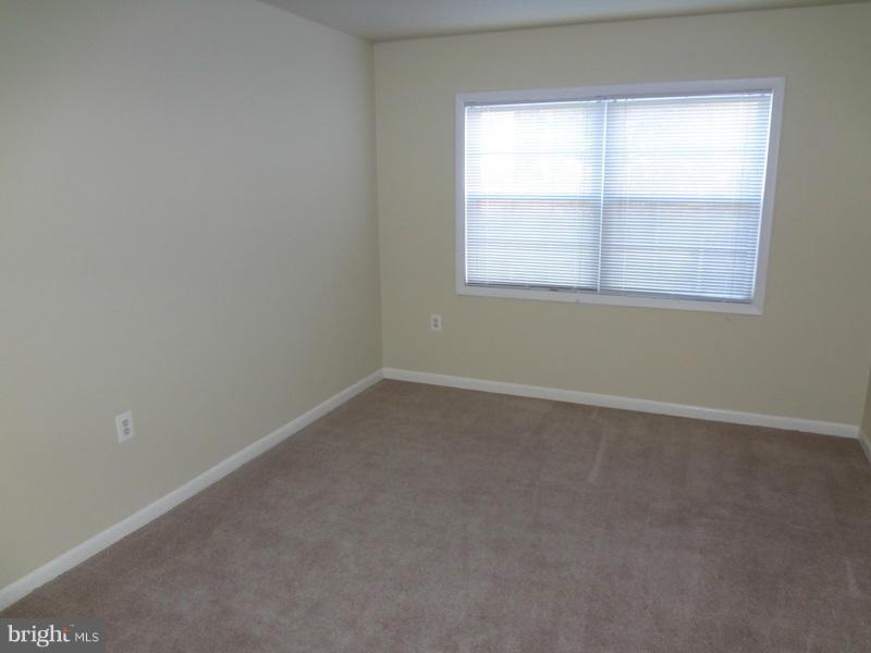 FOXCROFT COLONY - Residential Lease