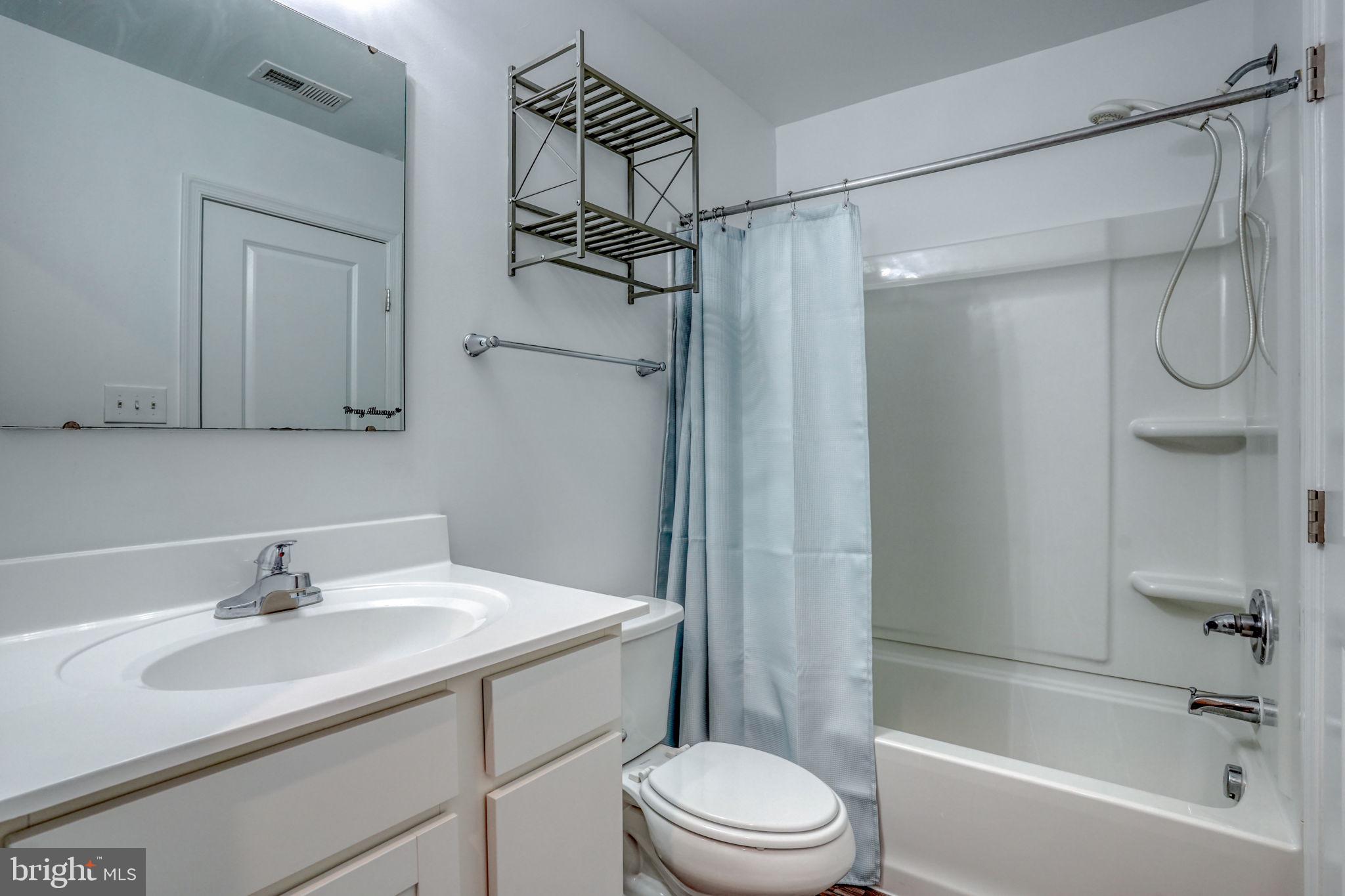 SPRING OAKS - Residential