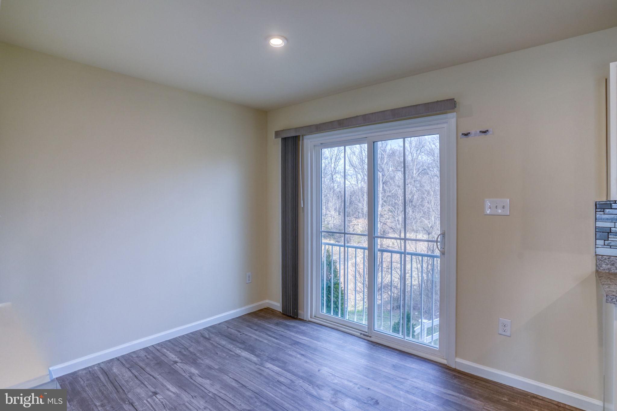 SPRING OAKS - Residential