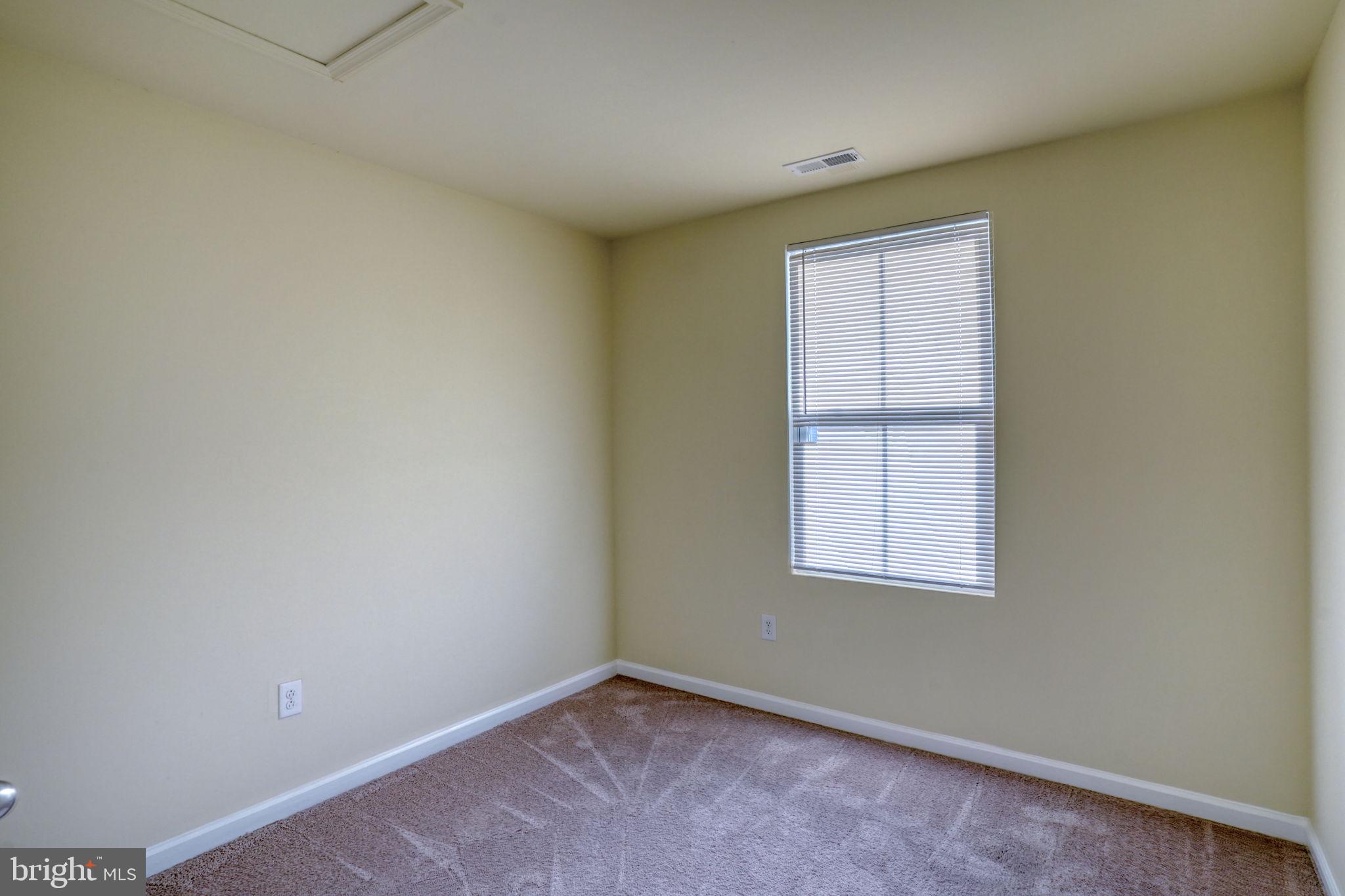 SPRING OAKS - Residential