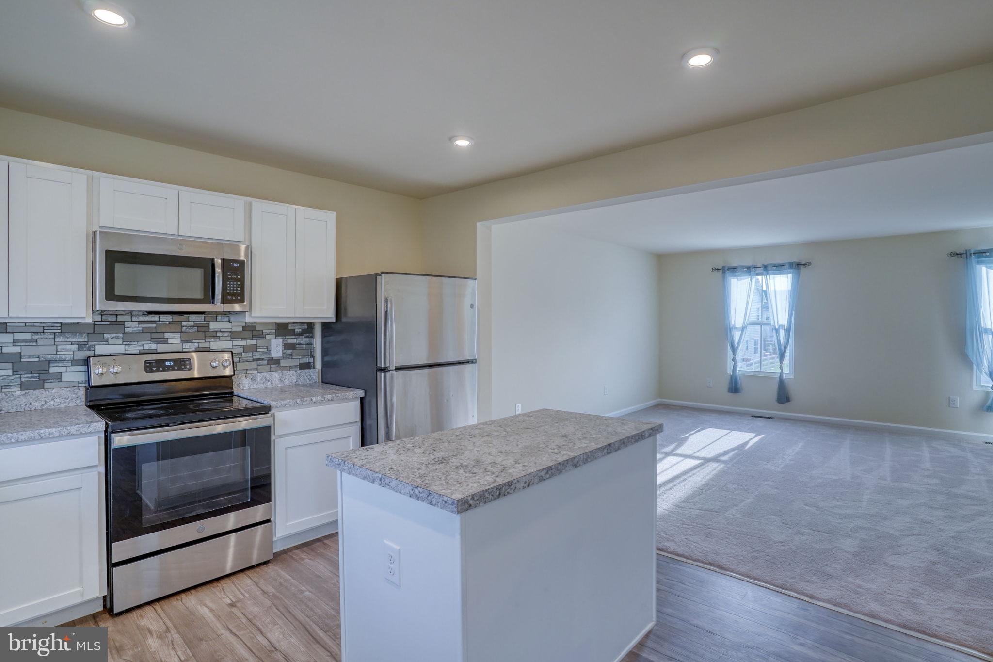 SPRING OAKS - Residential