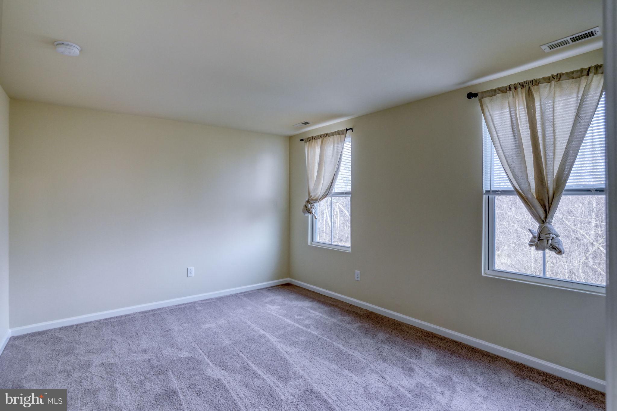 SPRING OAKS - Residential