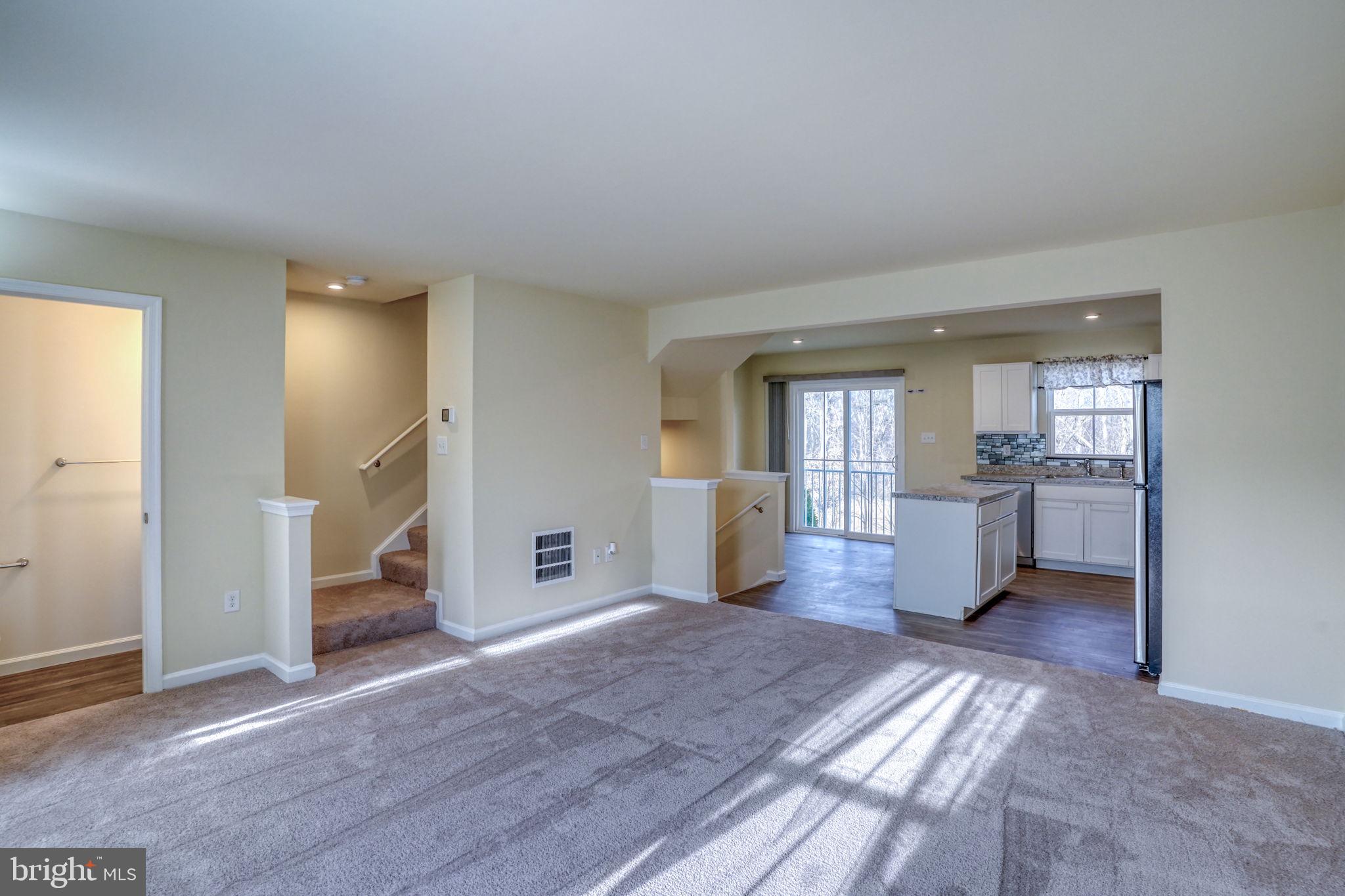 SPRING OAKS - Residential