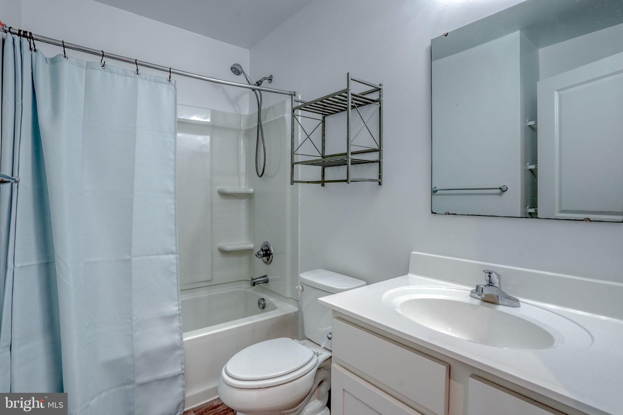 SPRING OAKS - Residential