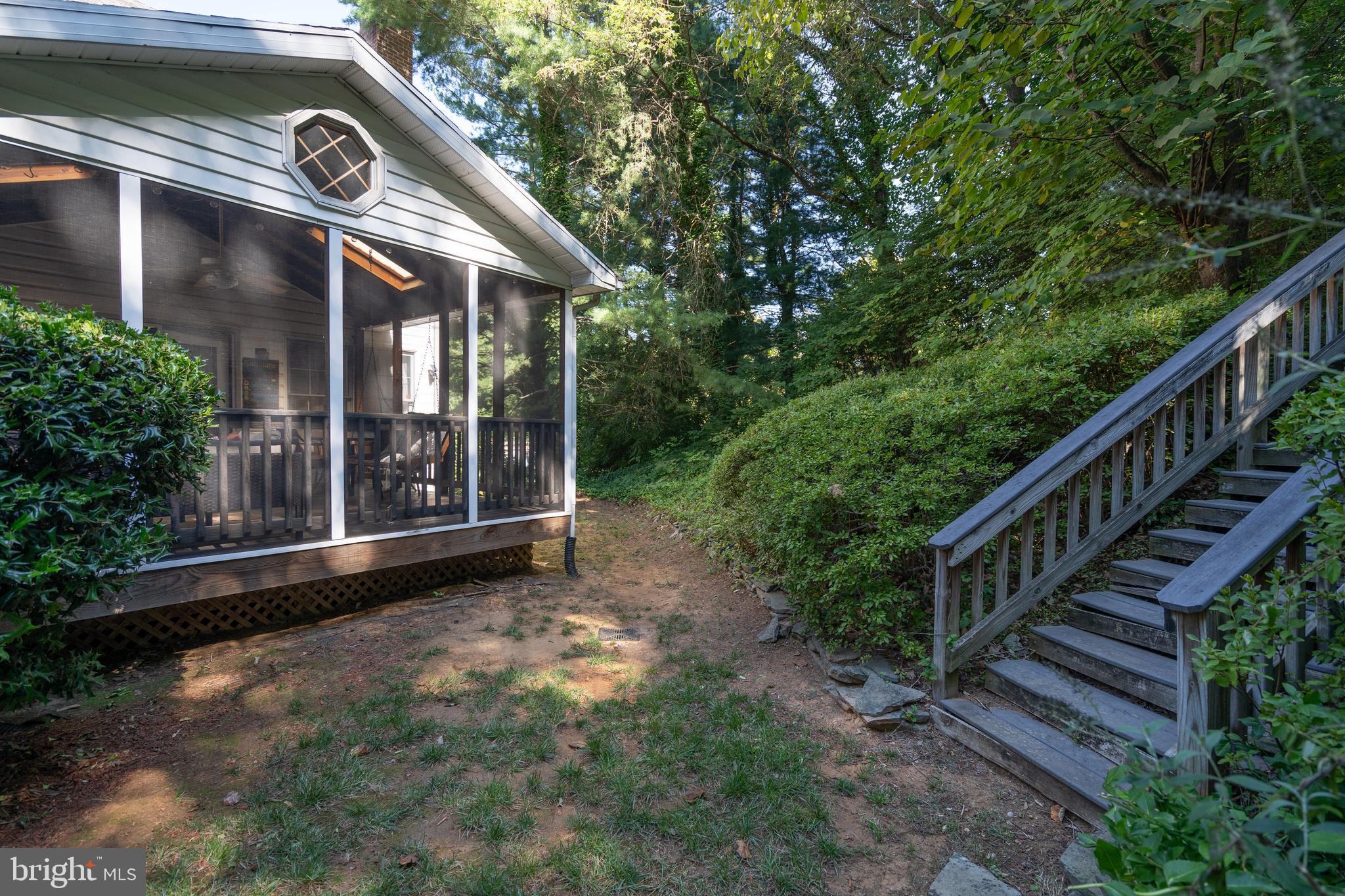 NEABSCO HILLS - Residential