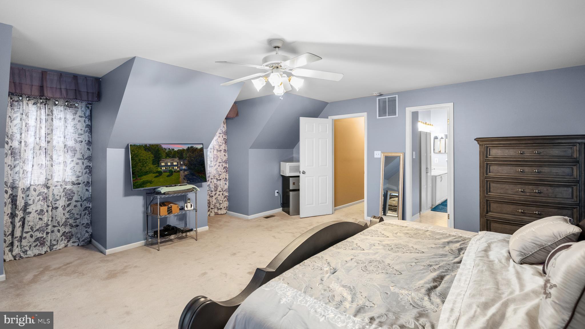 NEABSCO HILLS - Residential