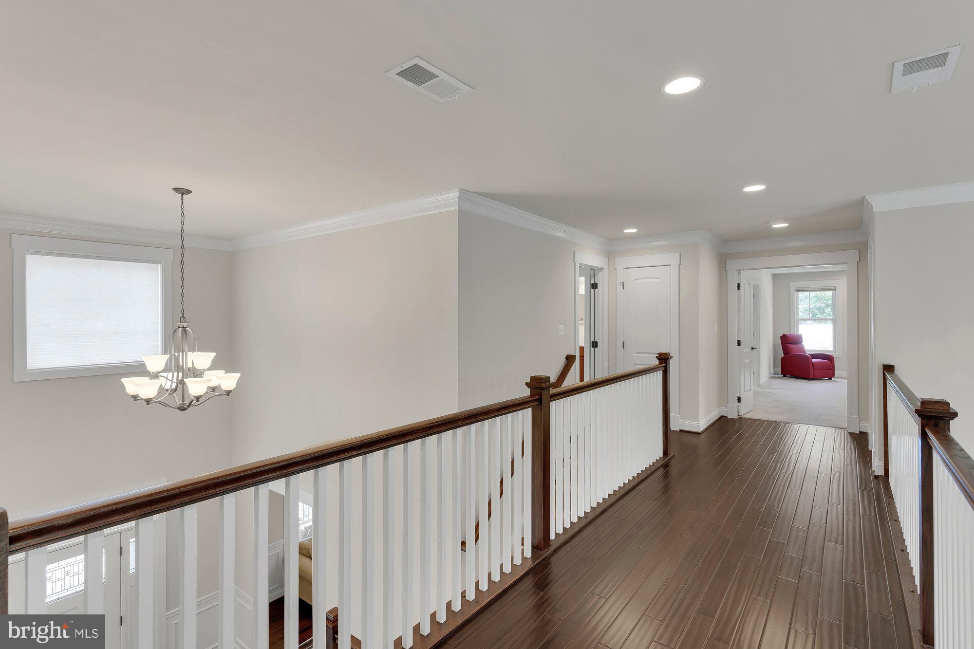 PICKETT ESTATES - Residential