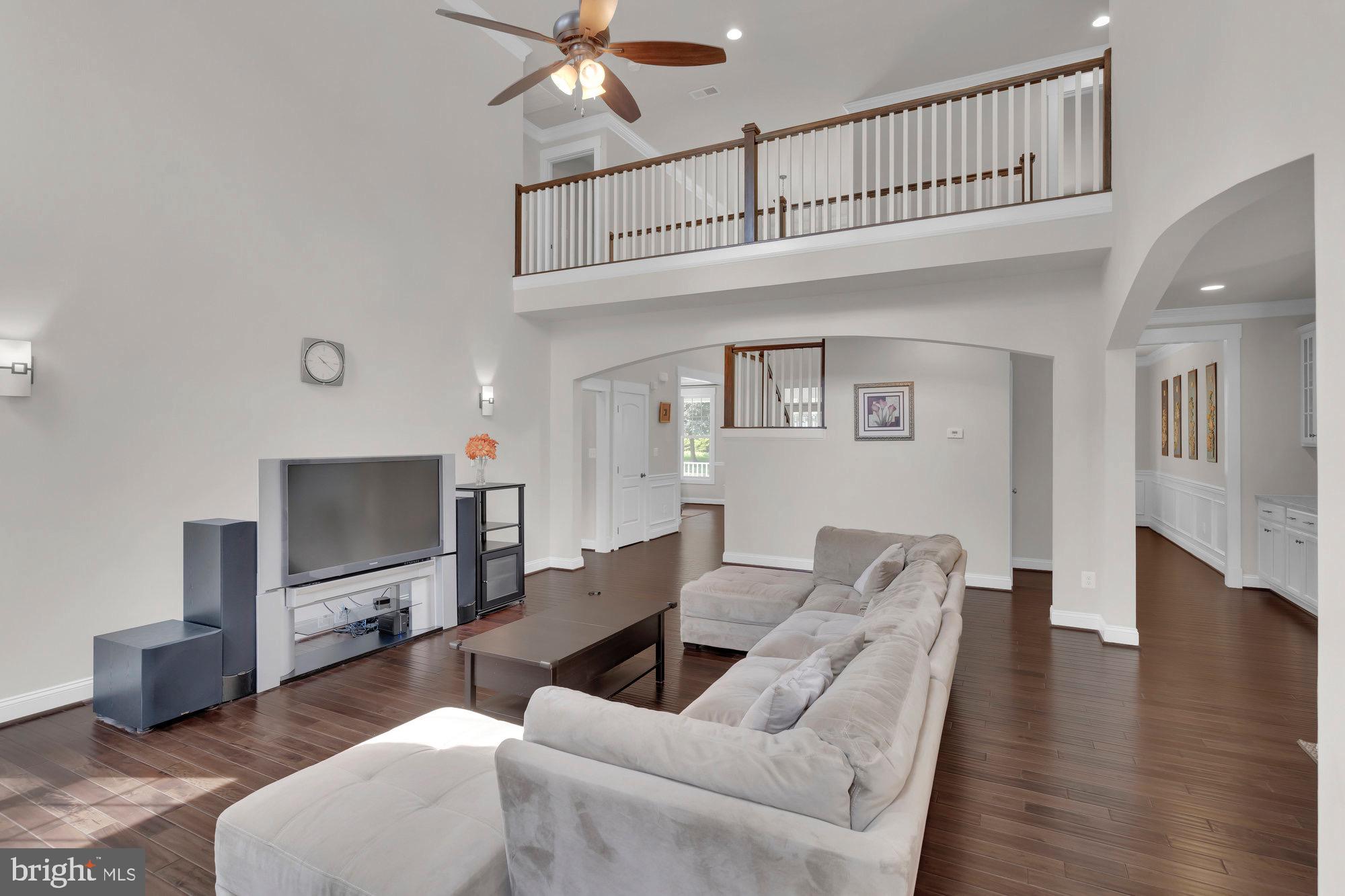 PICKETT ESTATES - Residential