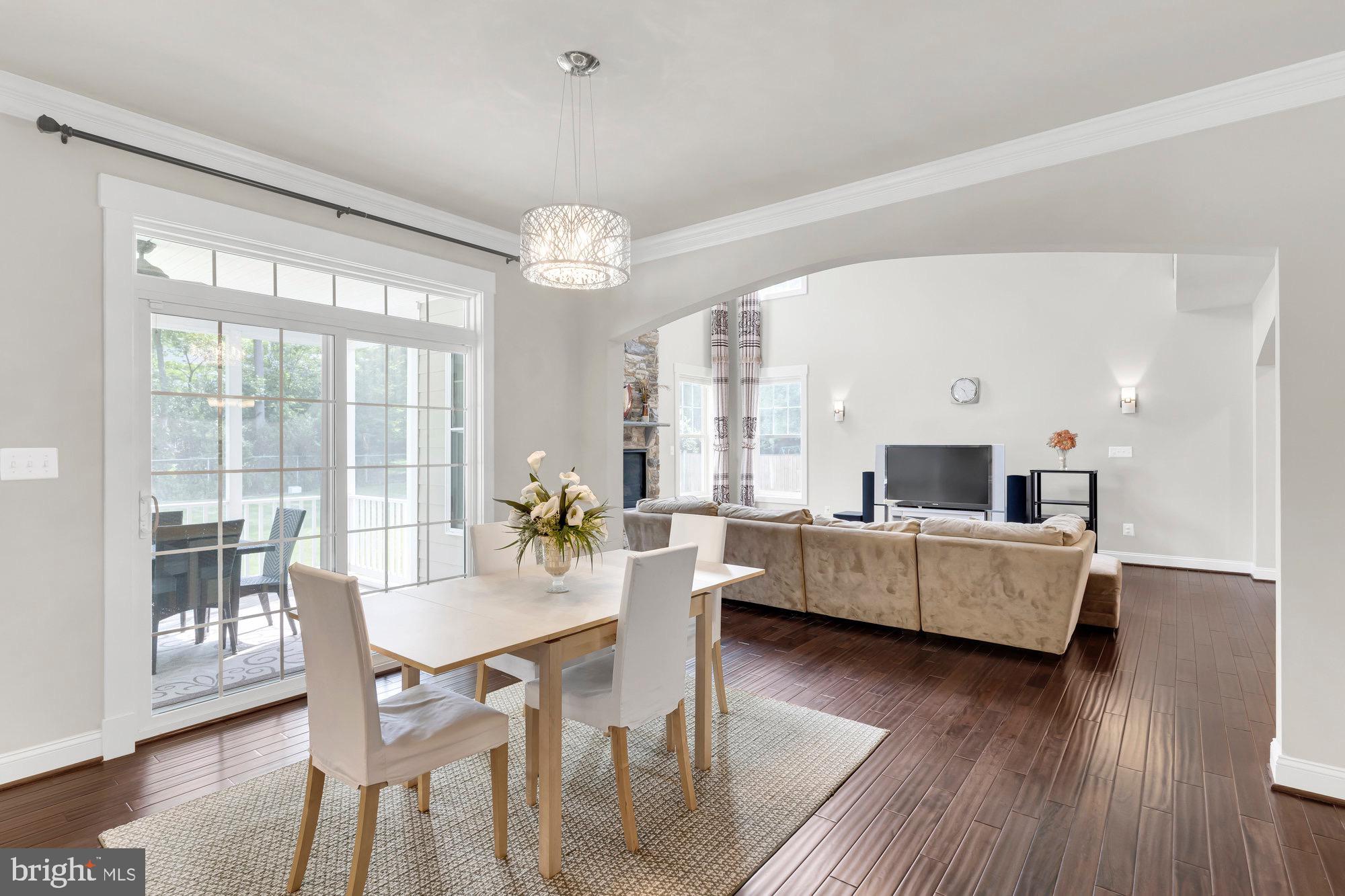 PICKETT ESTATES - Residential