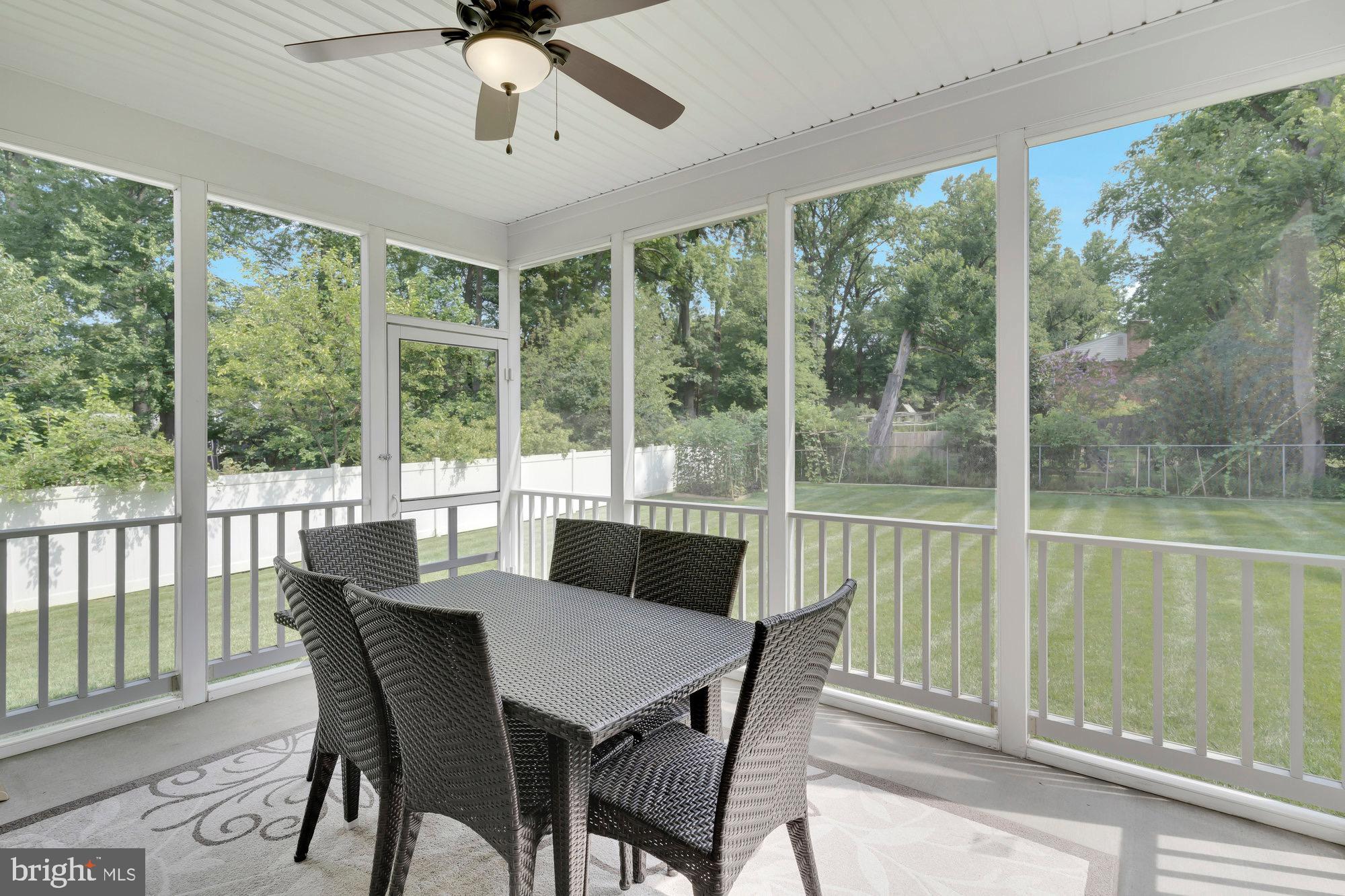 PICKETT ESTATES - Residential