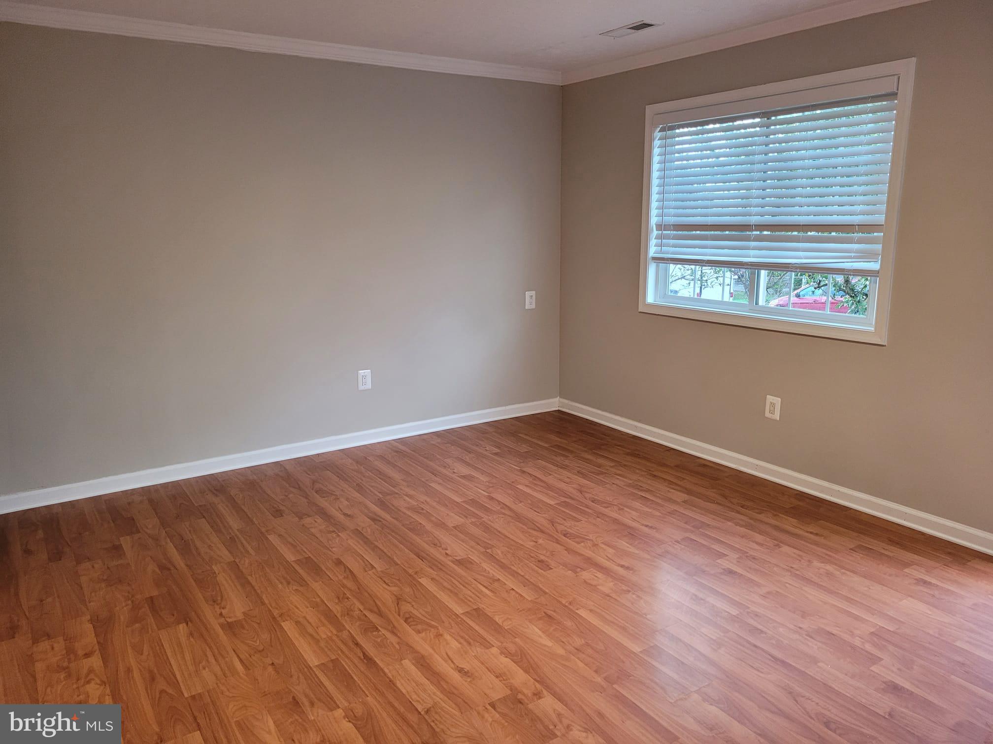 MANASSAS PARK - Residential