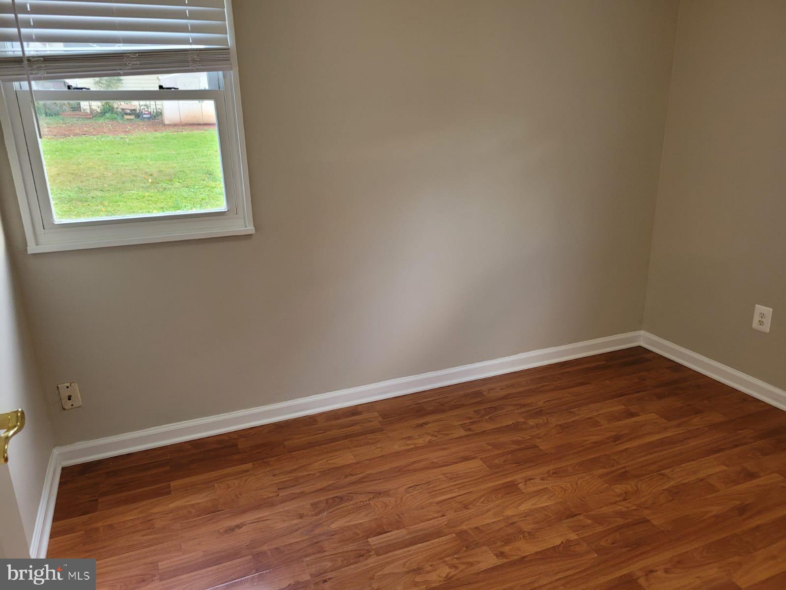 MANASSAS PARK - Residential