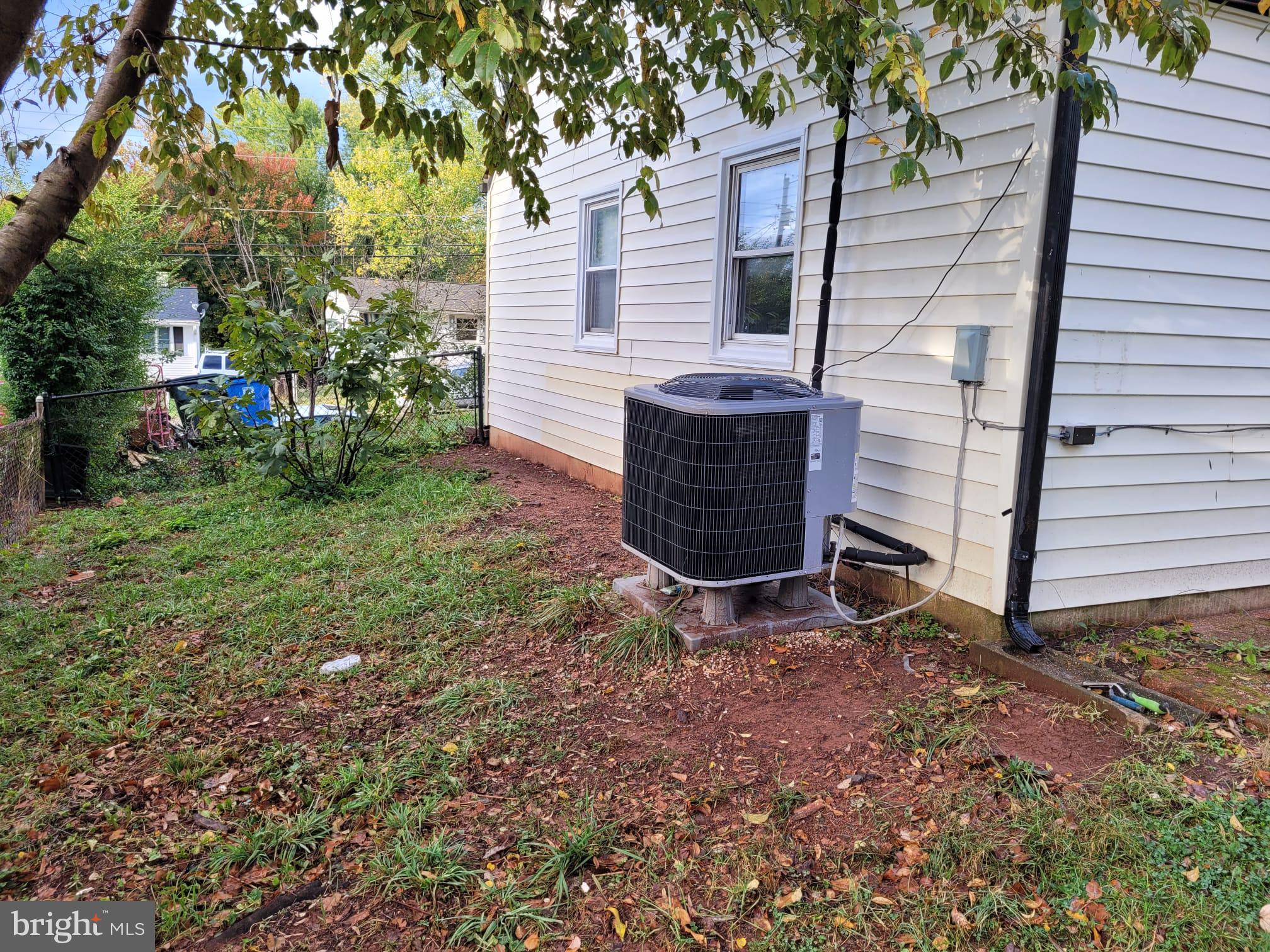 MANASSAS PARK - Residential