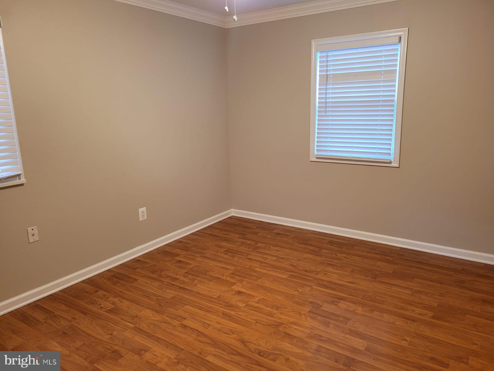 MANASSAS PARK - Residential