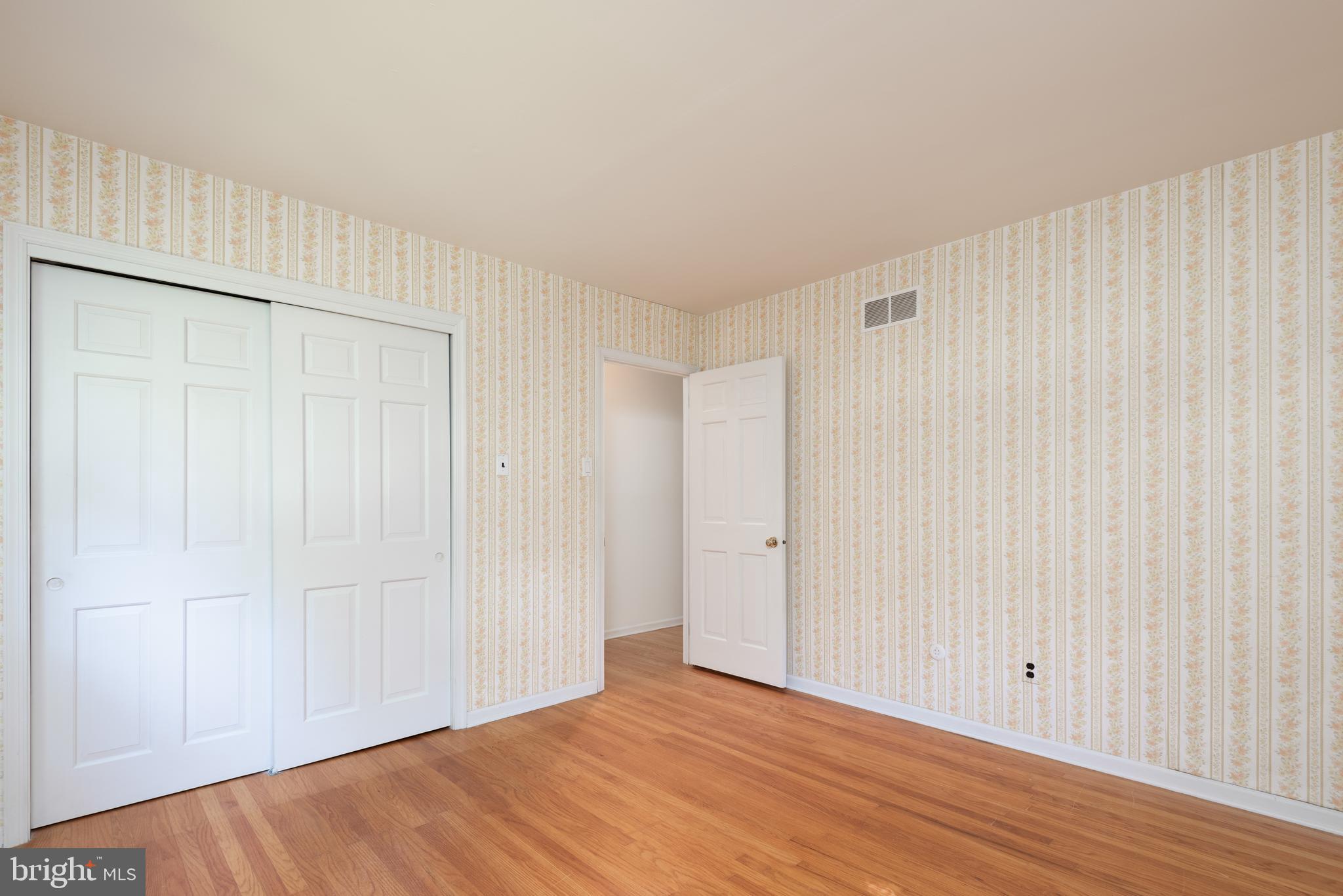 OAKBOURNE PARK - Residential