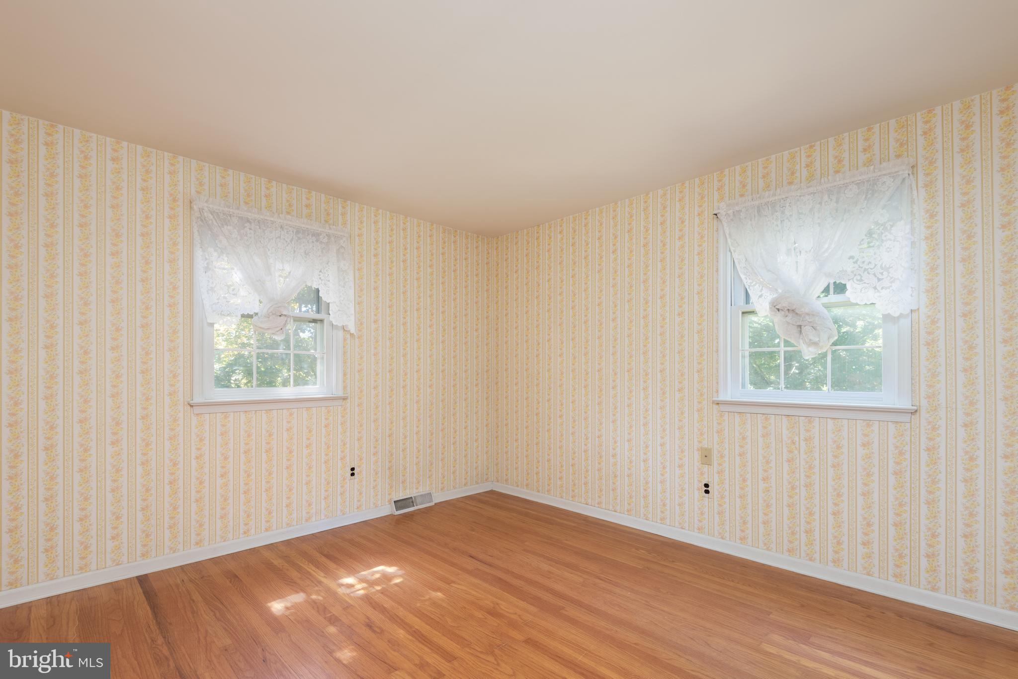 OAKBOURNE PARK - Residential