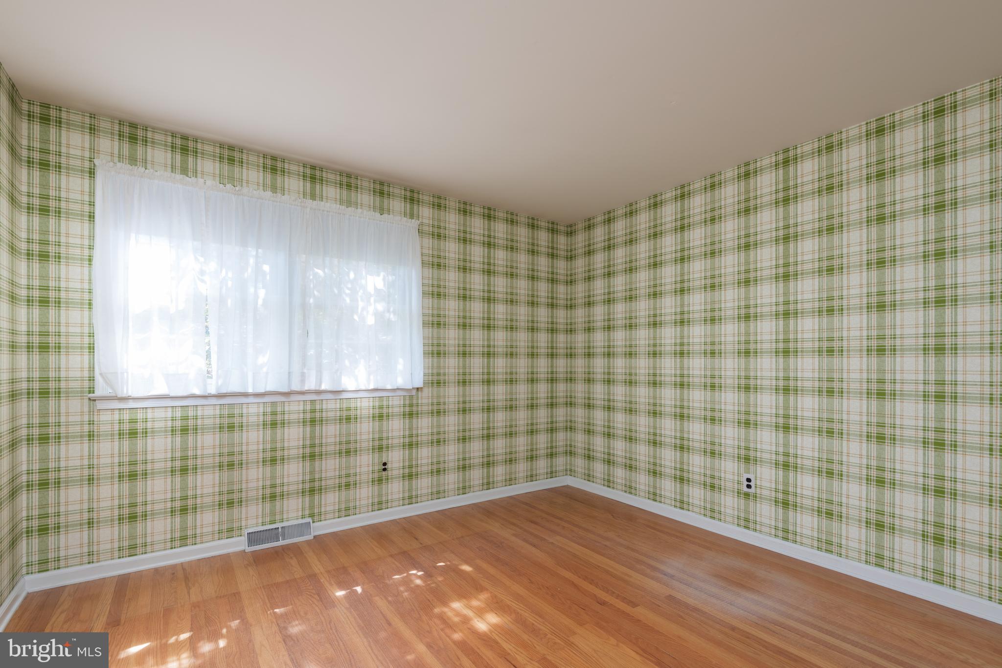 OAKBOURNE PARK - Residential