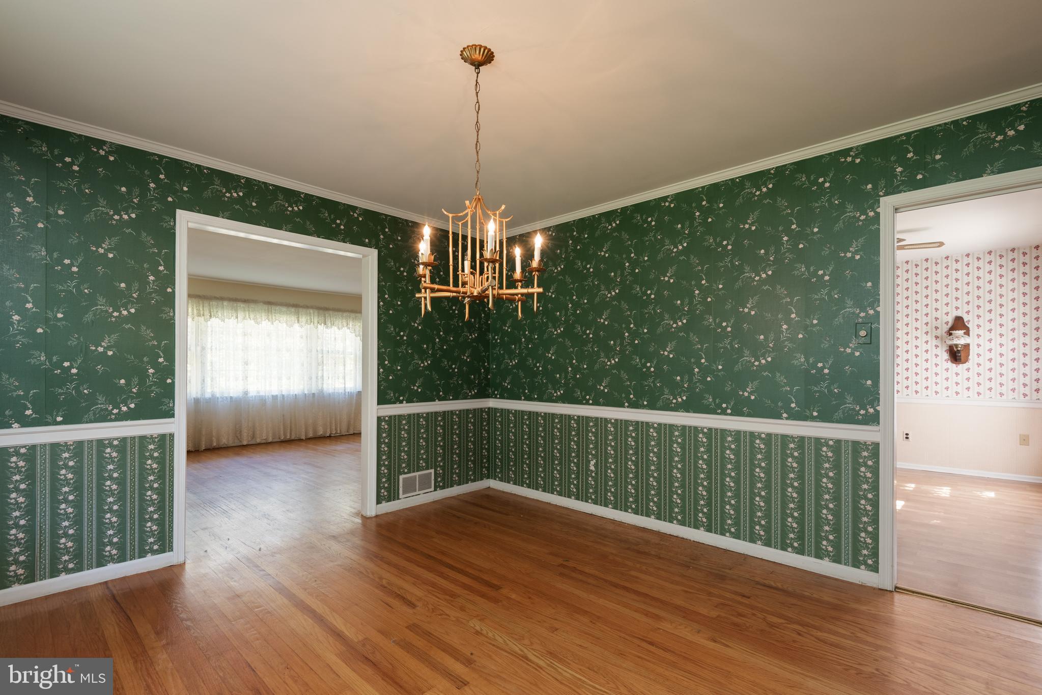 OAKBOURNE PARK - Residential