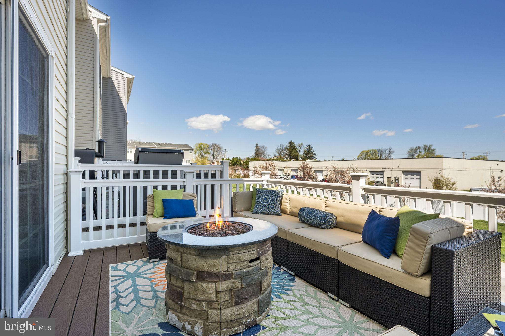 THE SQUARE AT WEST CHESTER - Residential