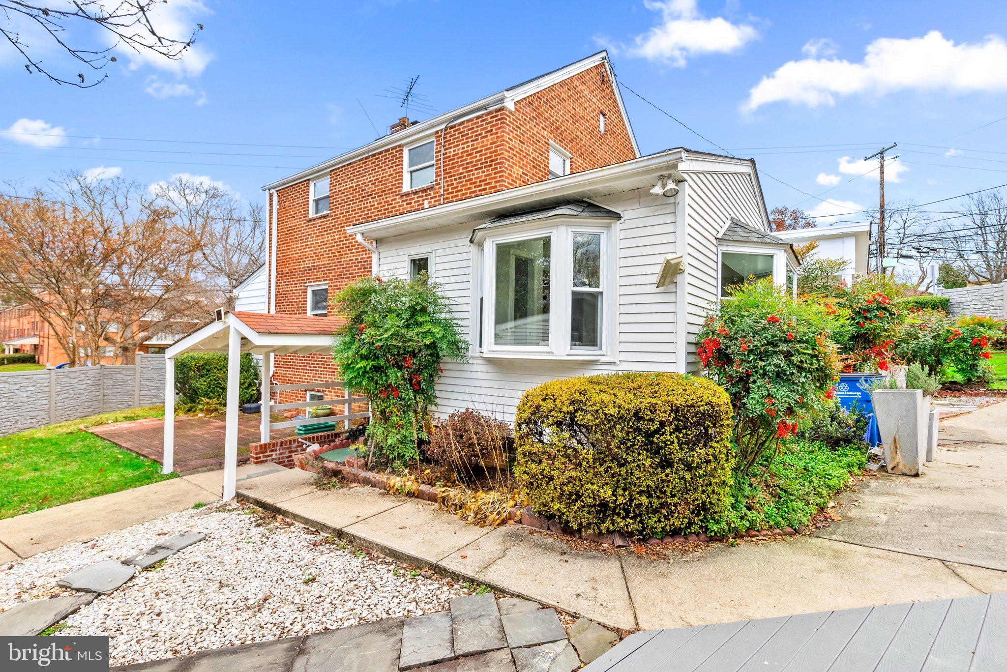 ROCK CREEK FOREST - Residential