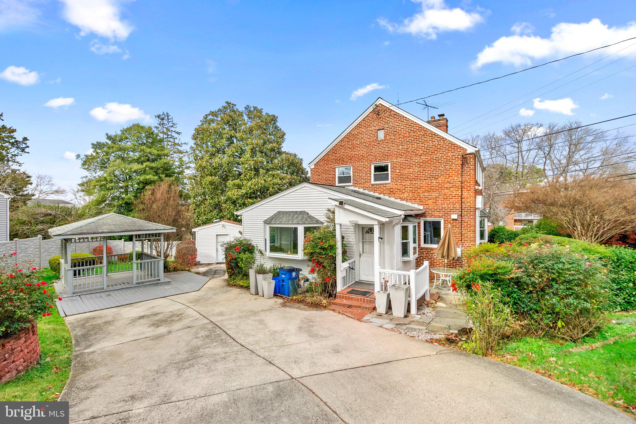 ROCK CREEK FOREST - Residential