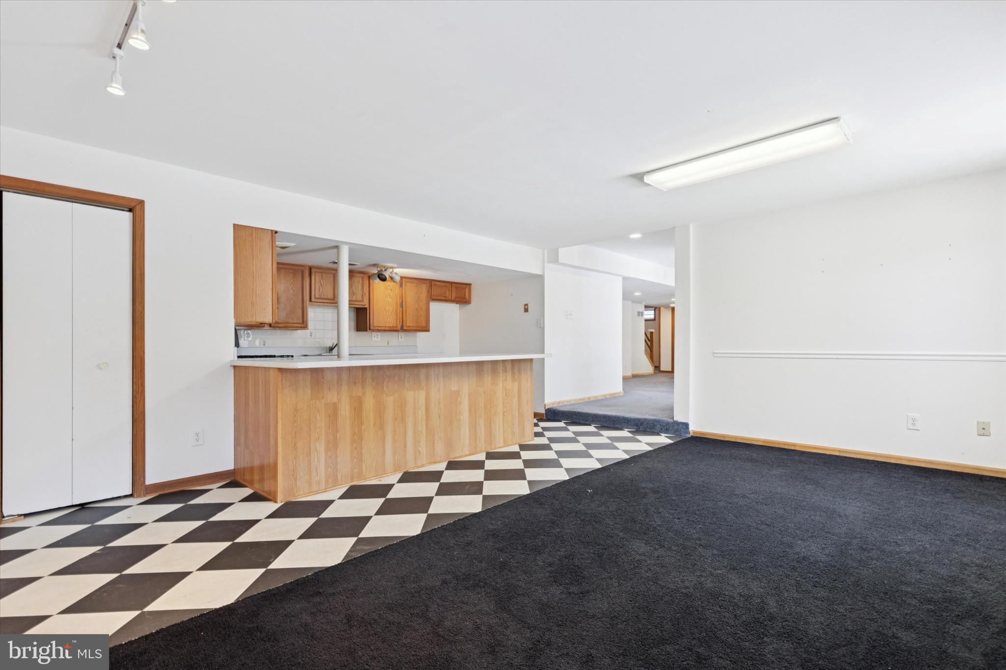 GWYNMONT FARMS - Residential