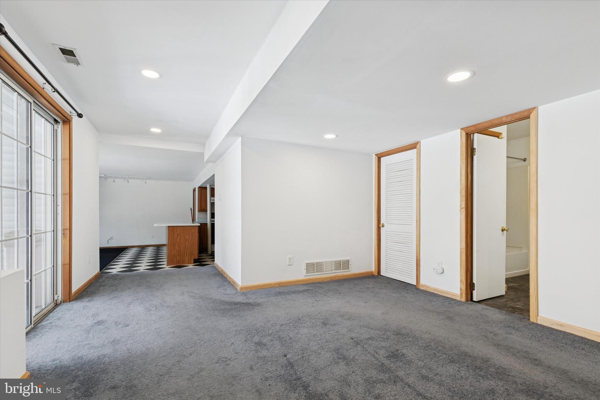 GWYNMONT FARMS - Residential