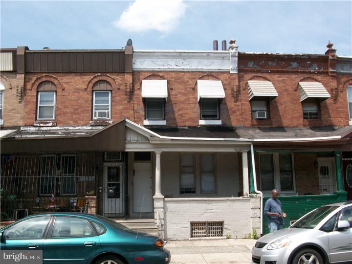 FELTONVILLE - Residential Income