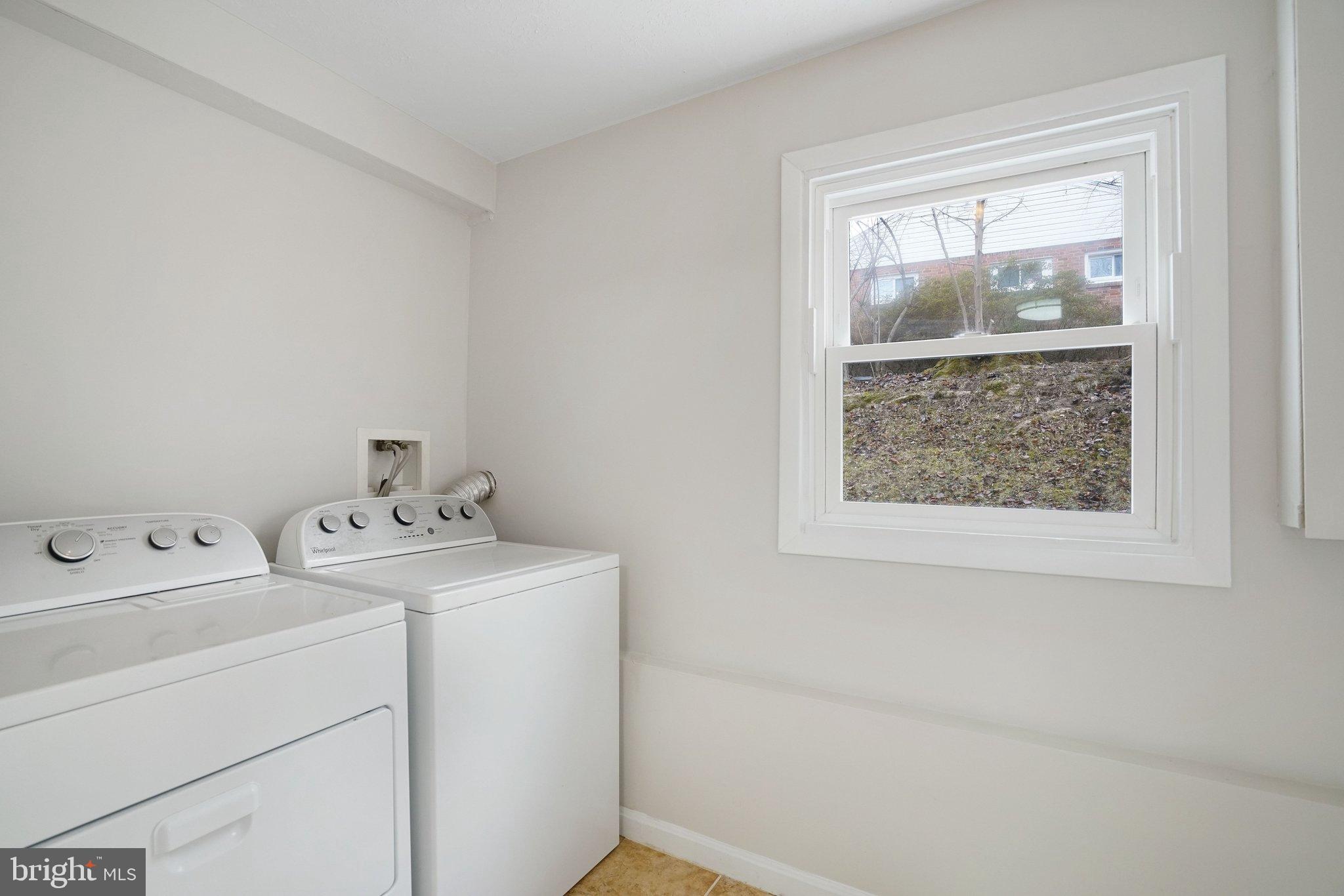 STRATHMEADE SPRINGS - Residential