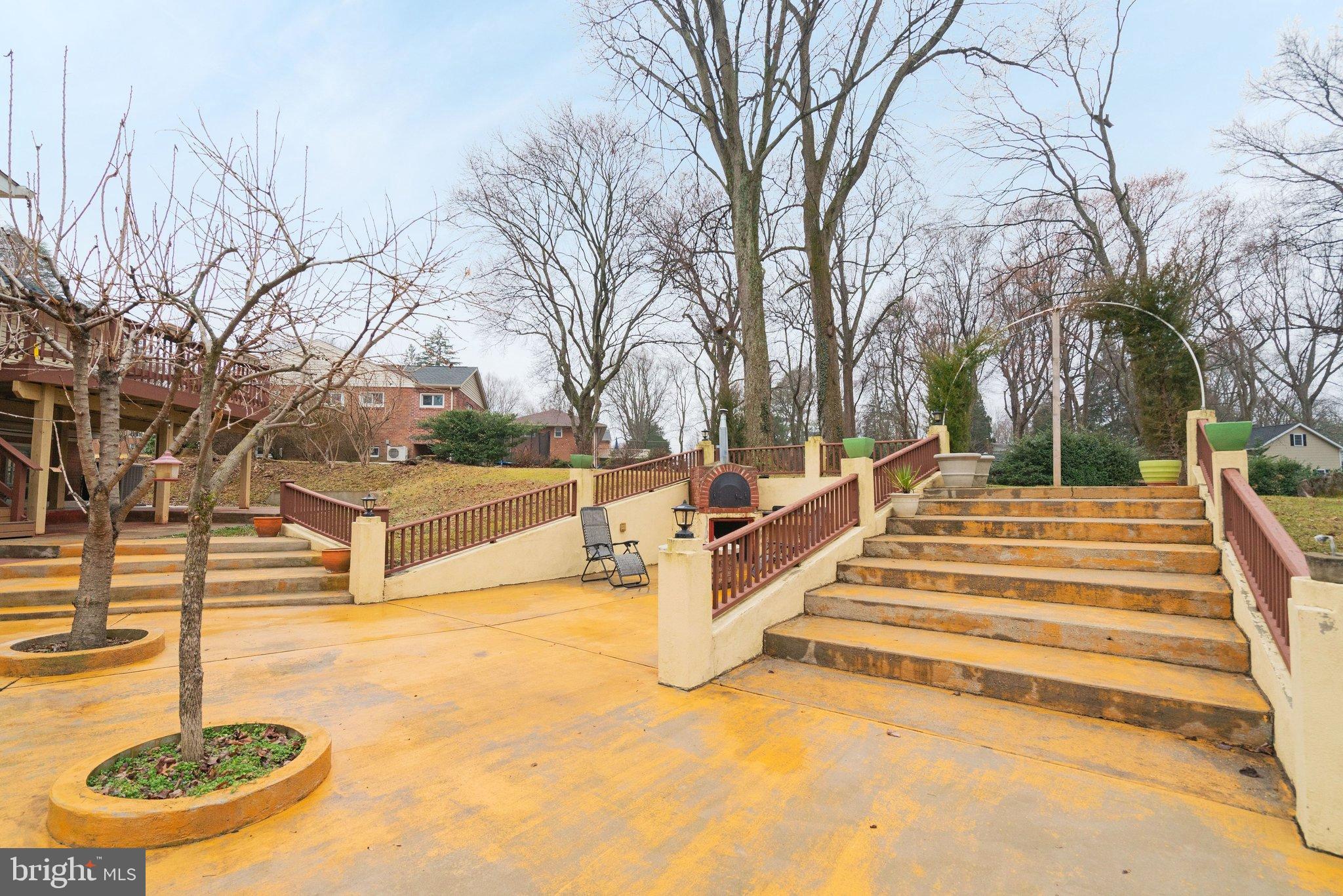 STRATHMEADE SPRINGS - Residential