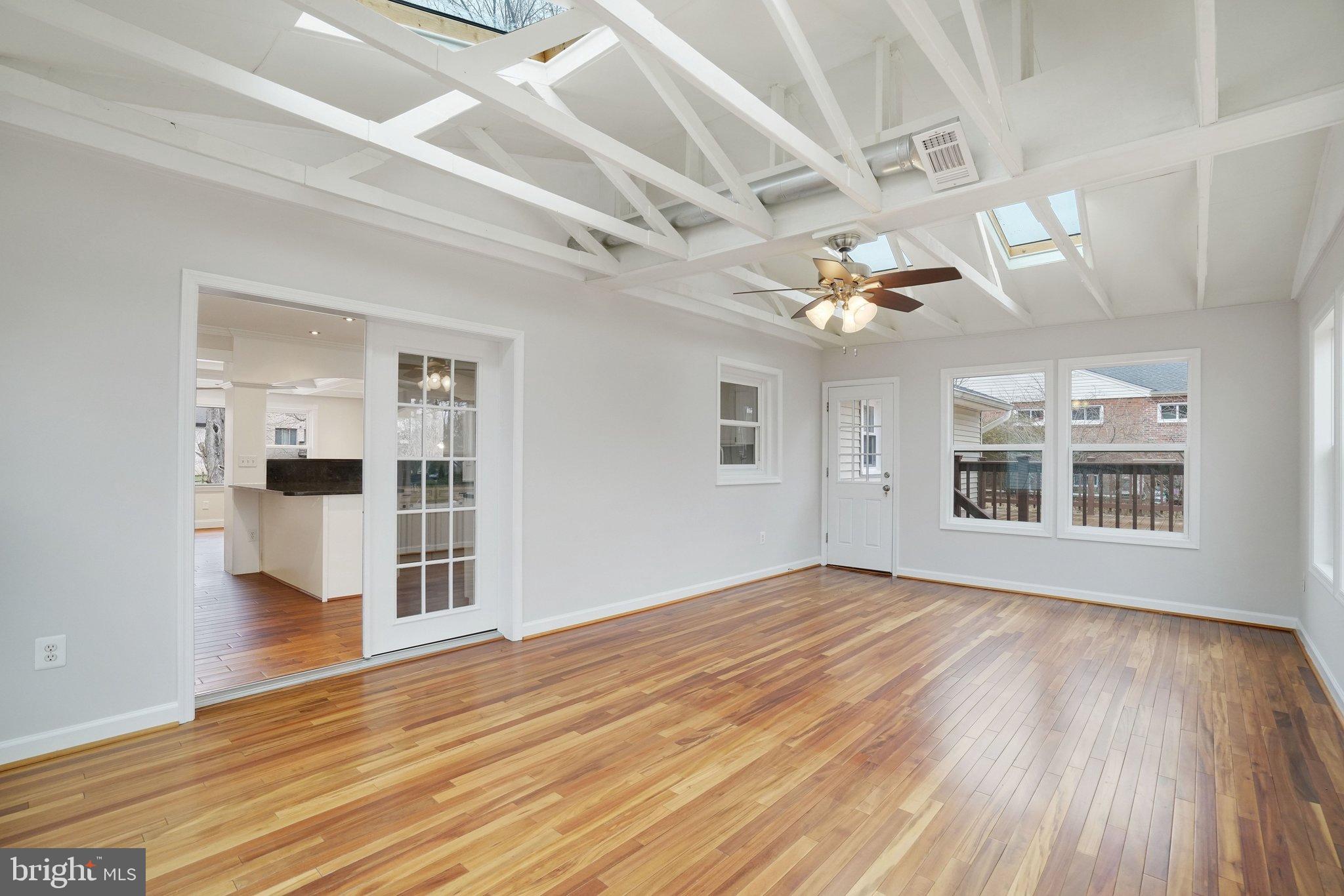 STRATHMEADE SPRINGS - Residential