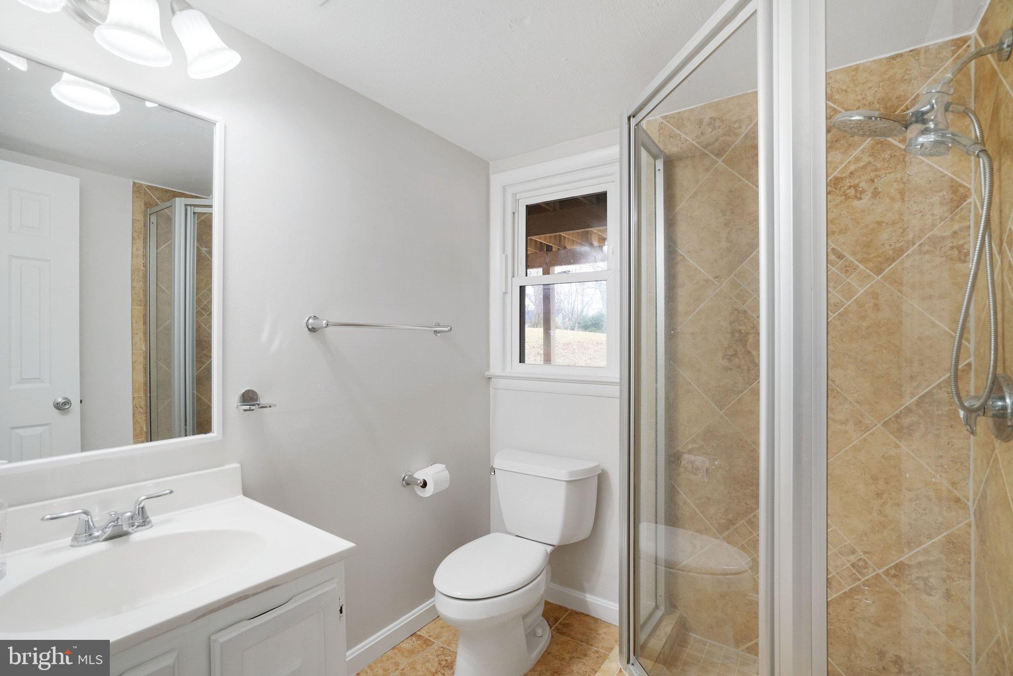 STRATHMEADE SPRINGS - Residential