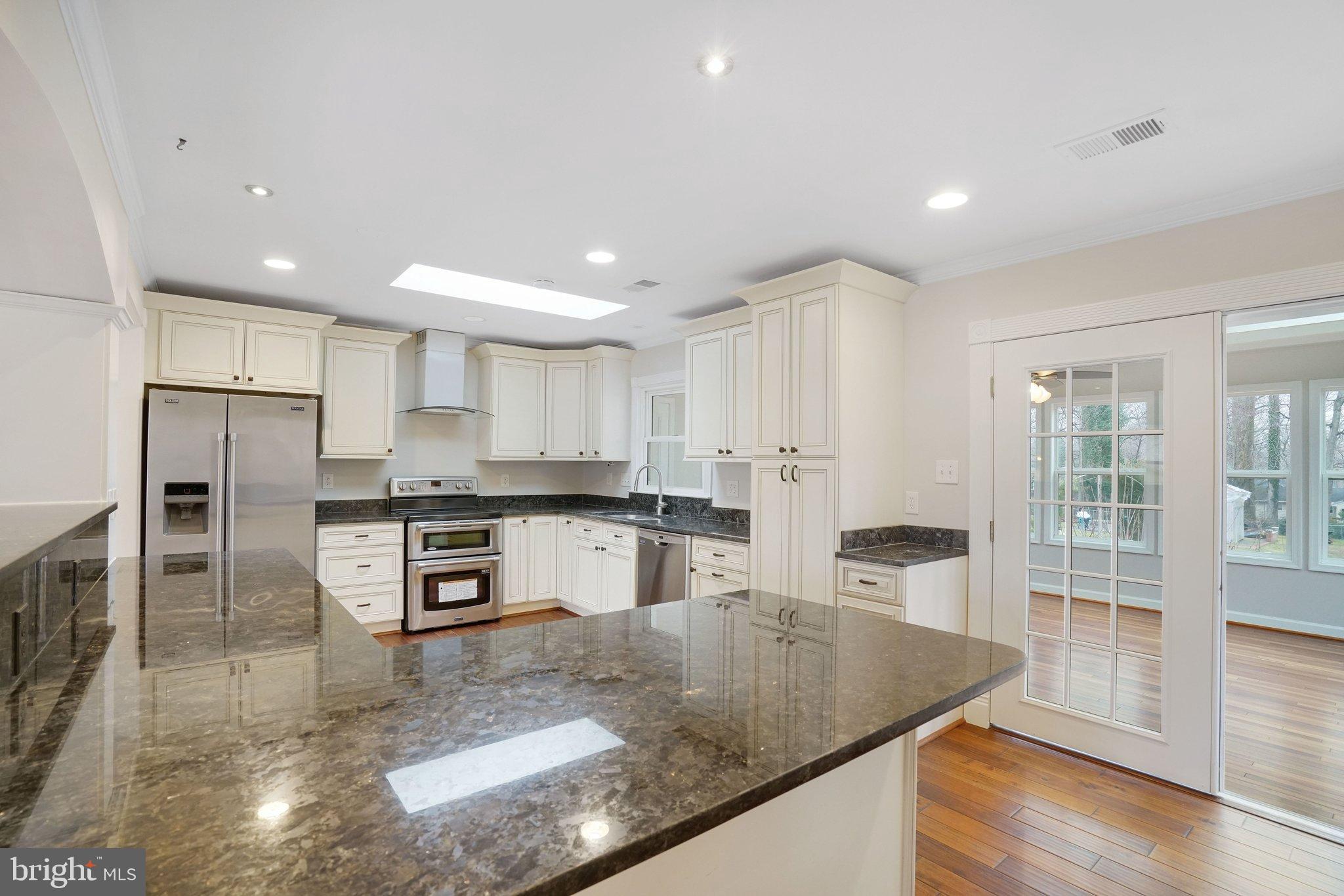 STRATHMEADE SPRINGS - Residential