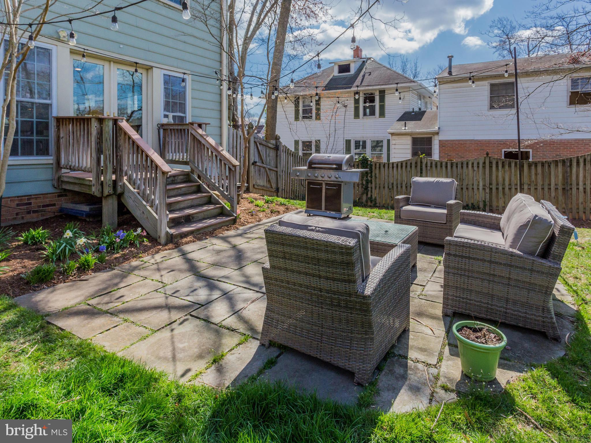 CROSSMAN ESTATE - Residential Lease