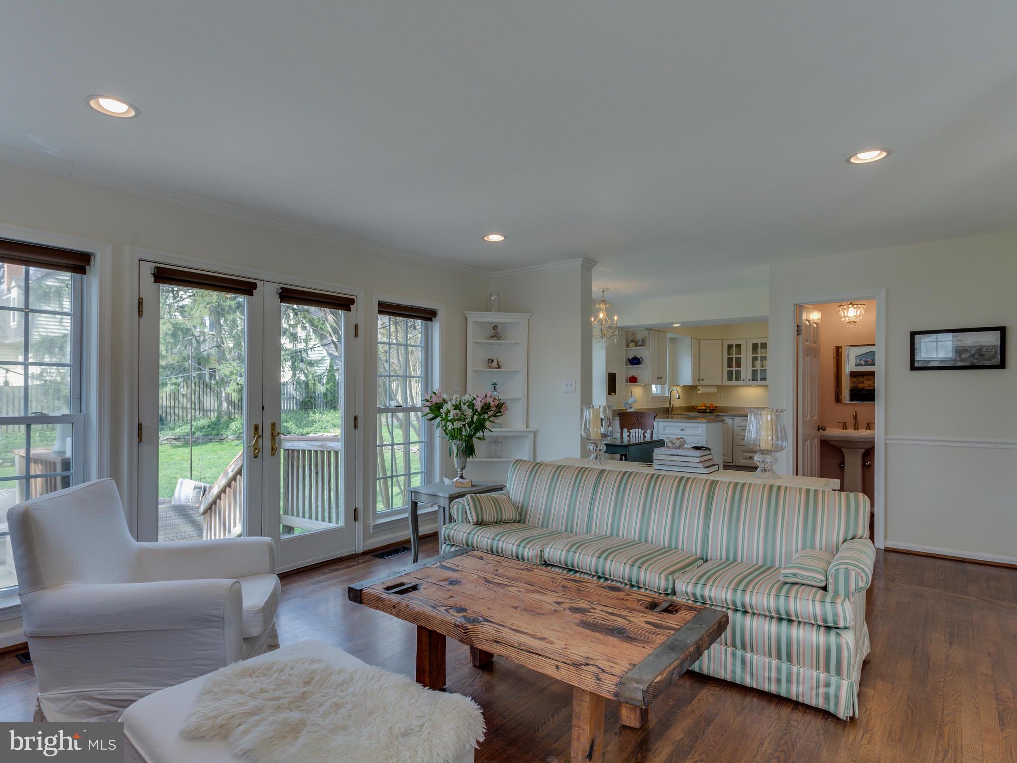 CROSSMAN ESTATE - Residential Lease