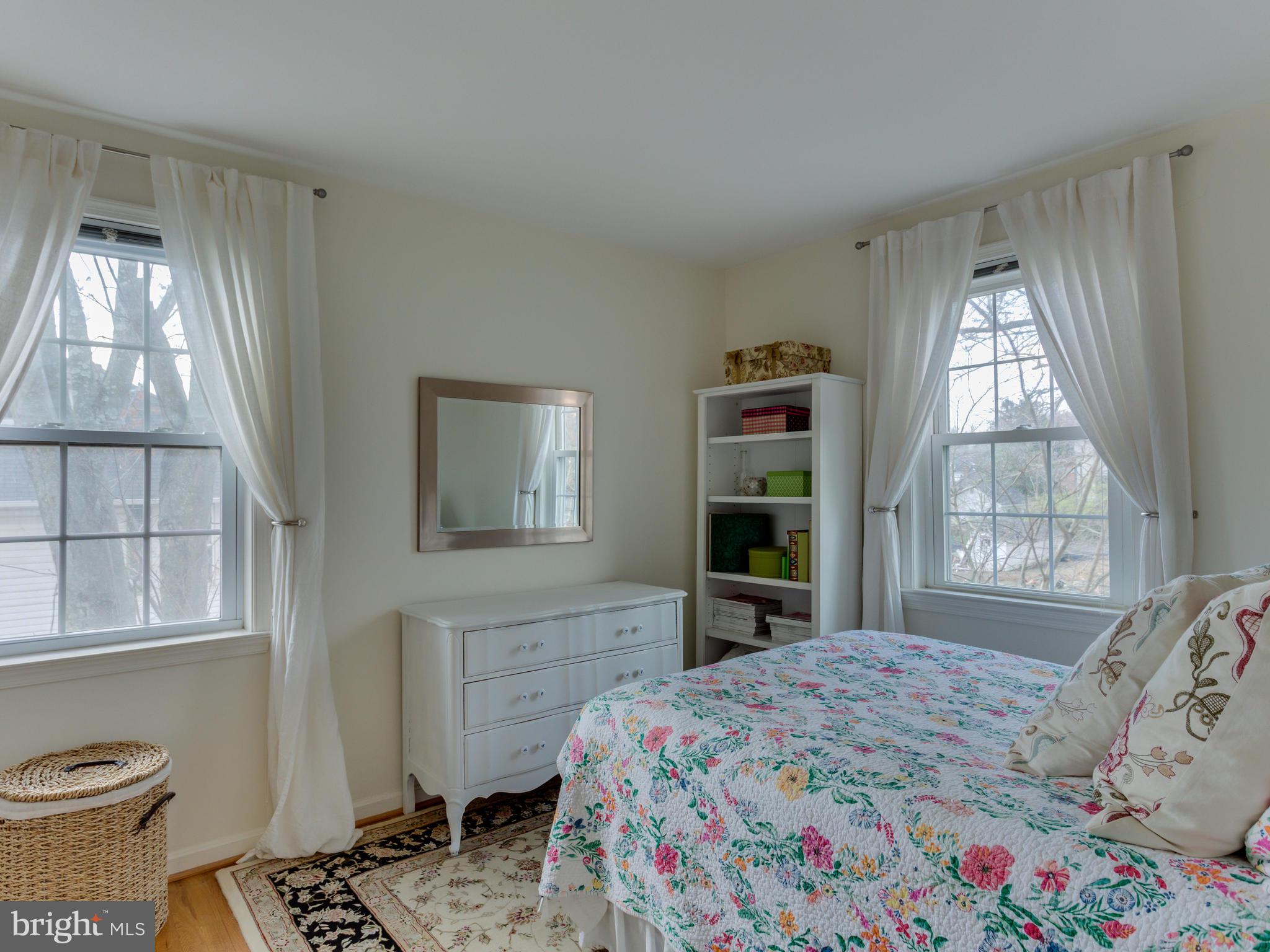 CROSSMAN ESTATE - Residential Lease