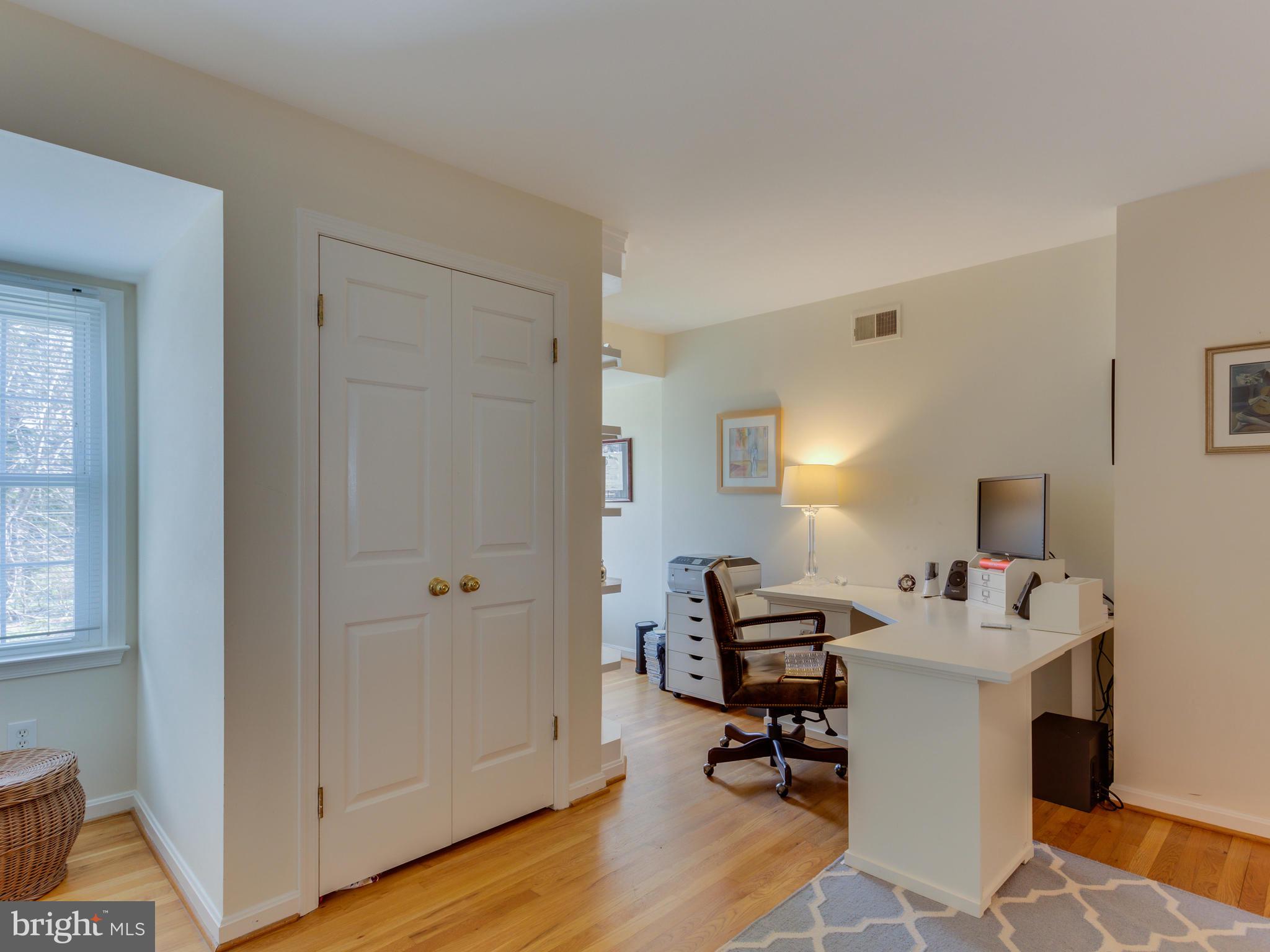 CROSSMAN ESTATE - Residential Lease