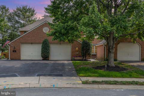 Townhouse For Sale - 180 Summitville Court<br/> LANCASTER, PA 17603