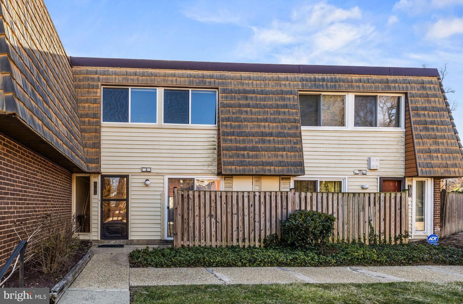 PARK VILLAGE - Residential