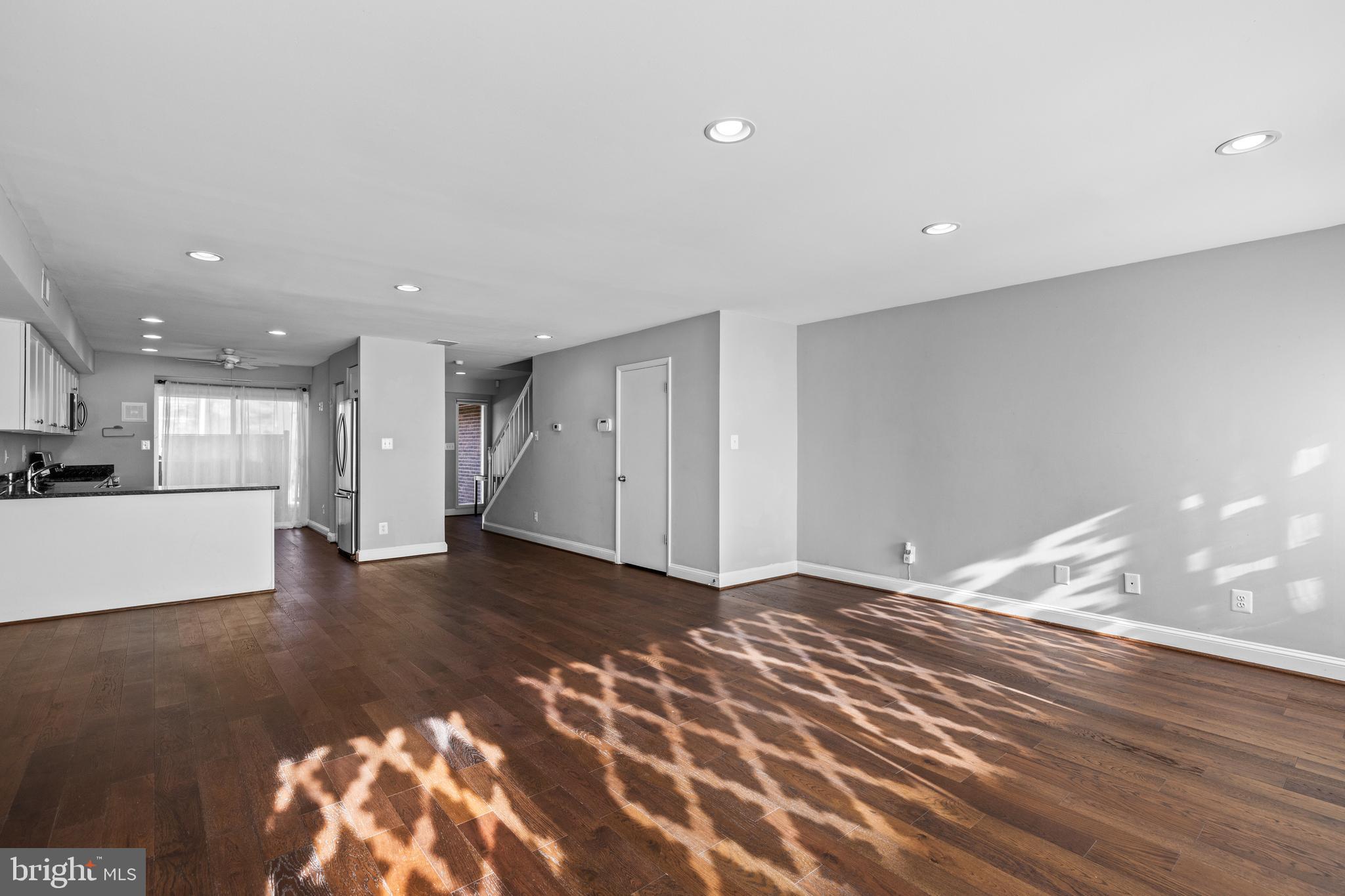 PARK VILLAGE - Residential