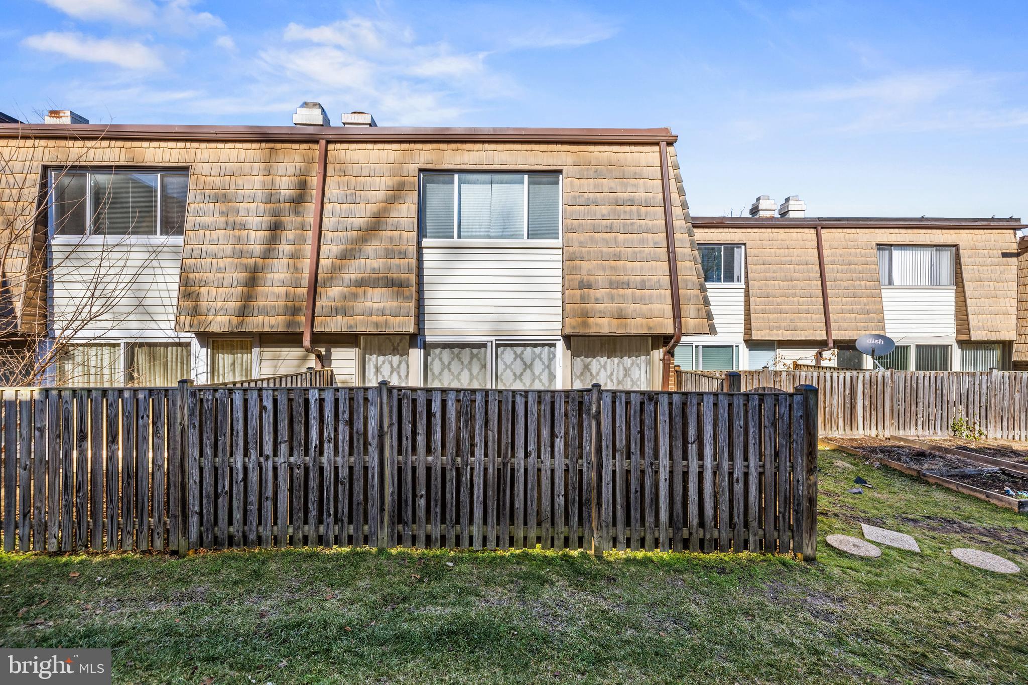 PARK VILLAGE - Residential