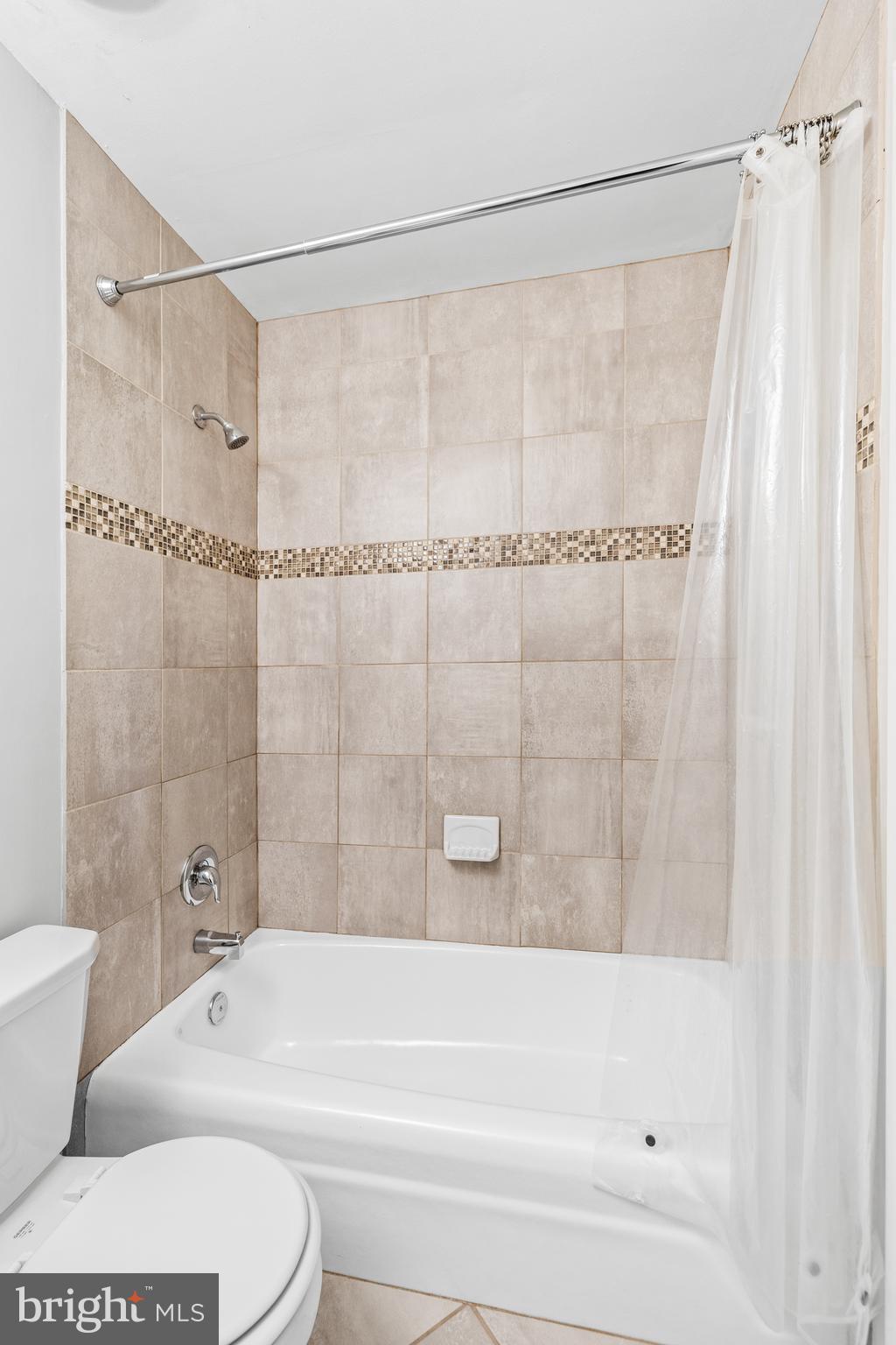 PARK VILLAGE - Residential