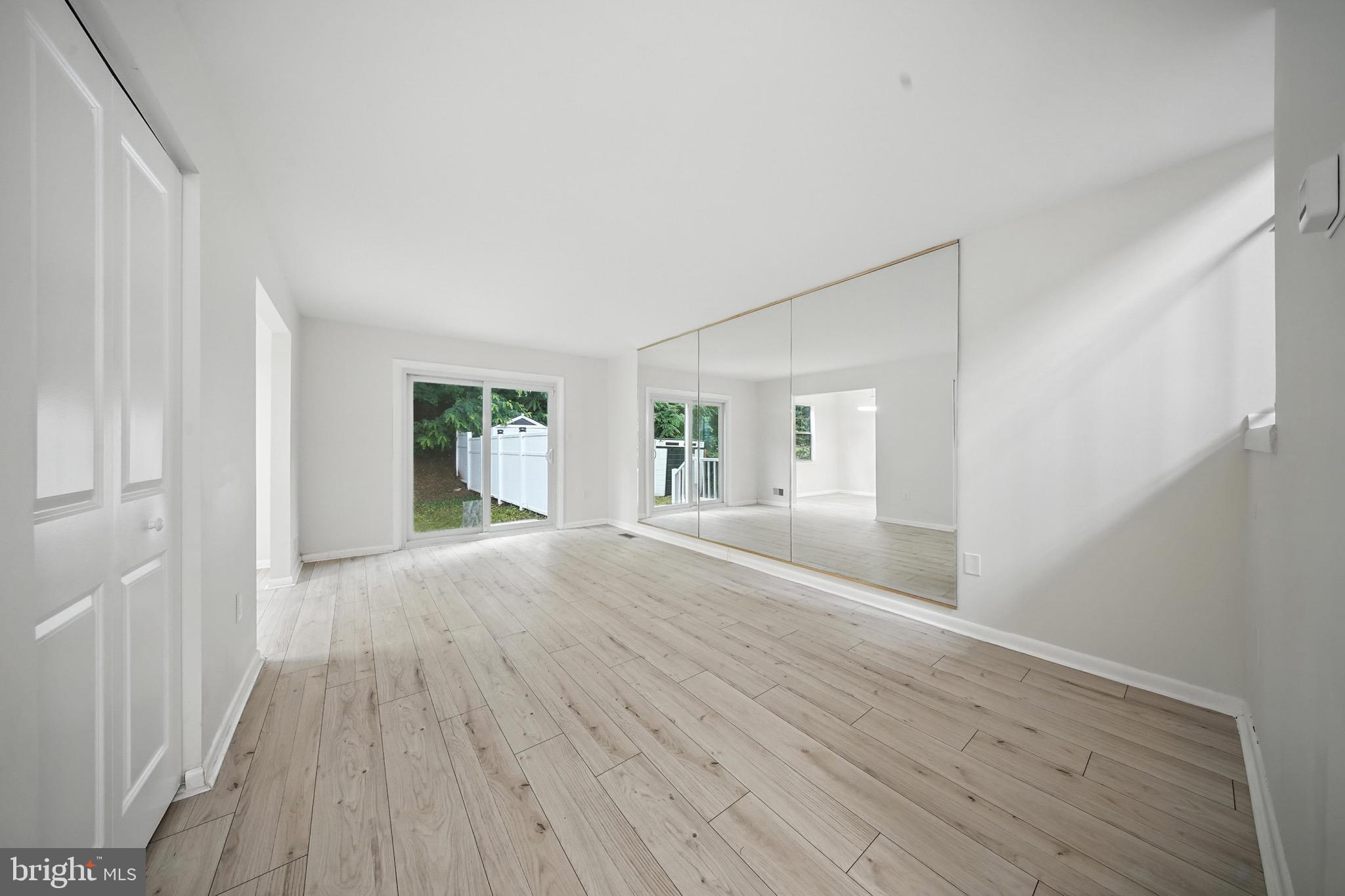 4362 VARNUM PLACE NE