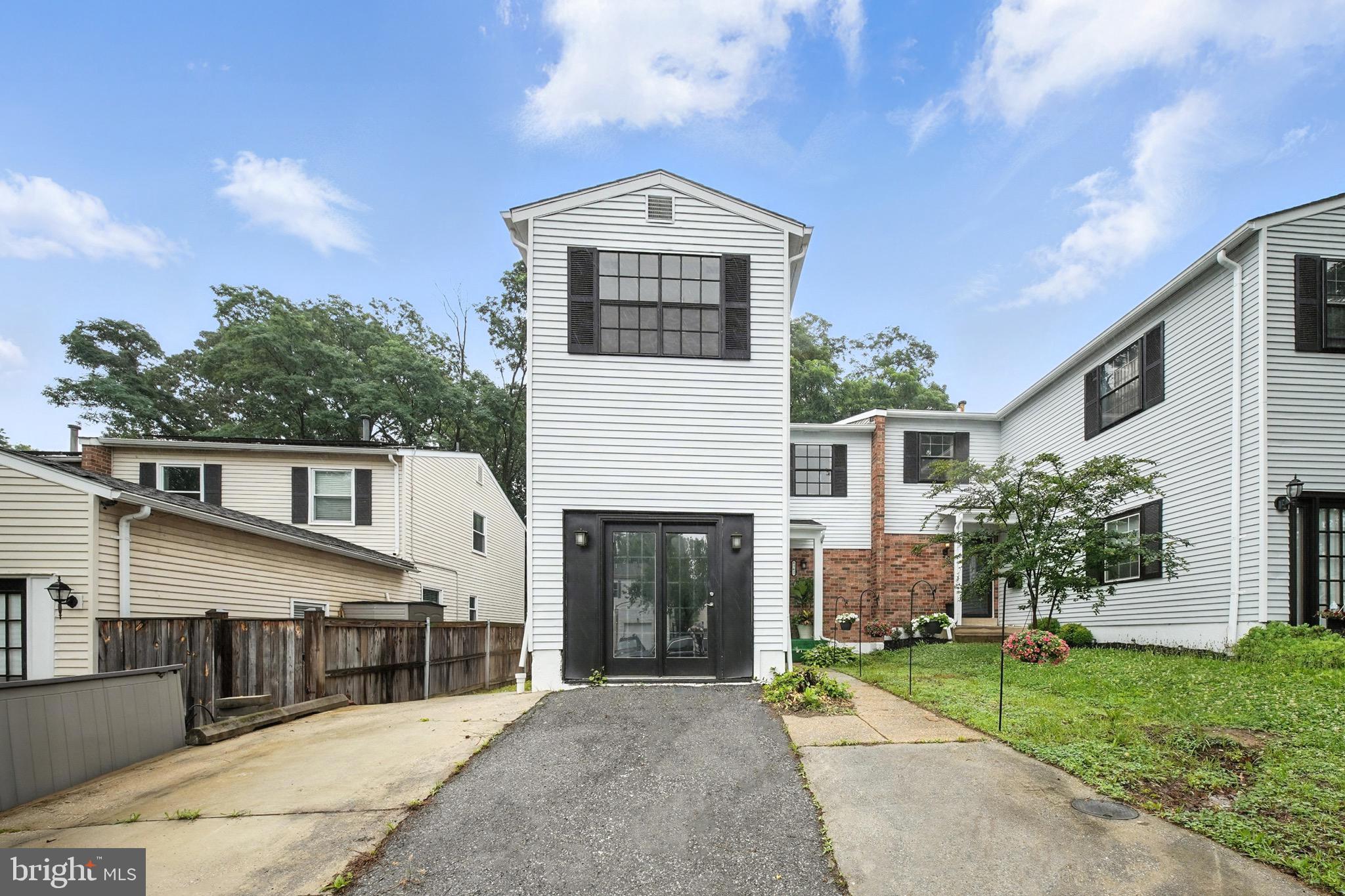 4362 VARNUM PLACE NE