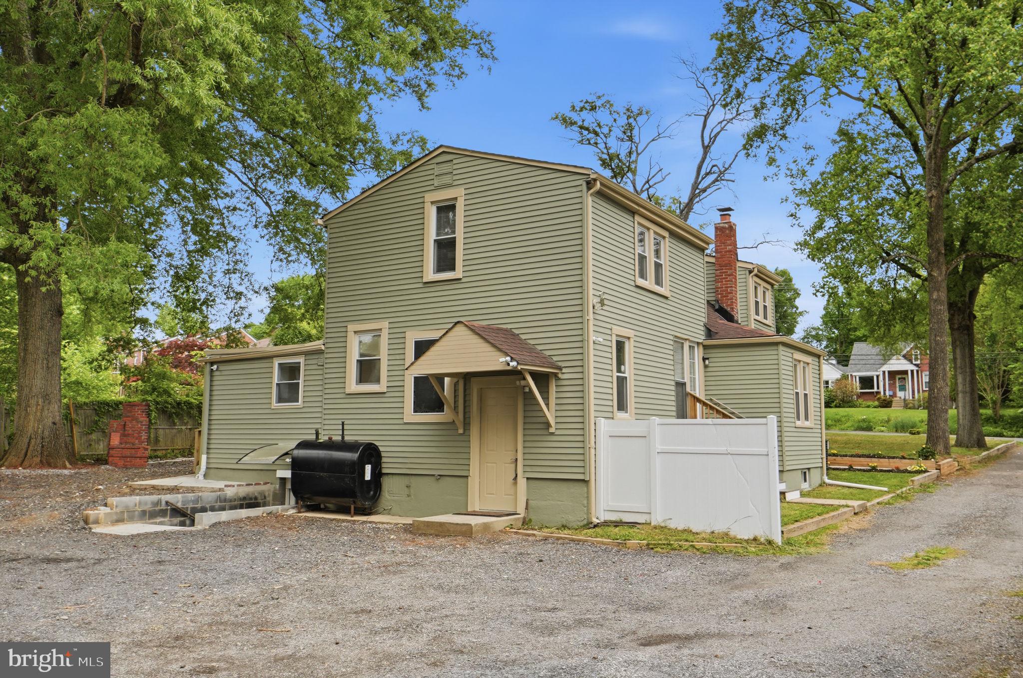 BERWYN HEIGHTS - Residential