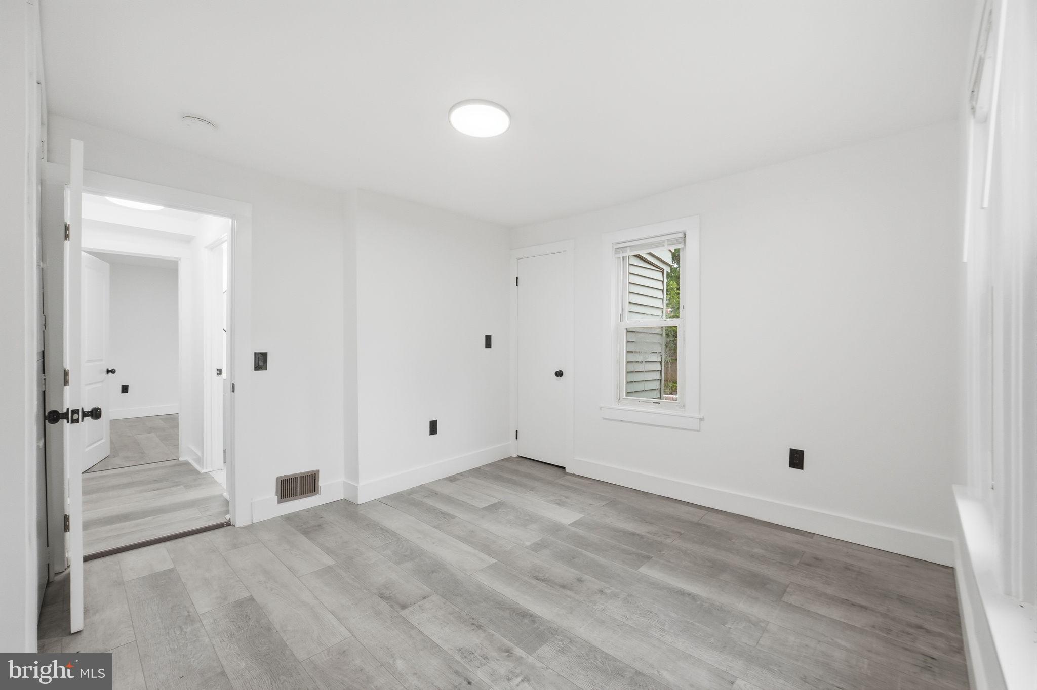 BERWYN HEIGHTS - Residential