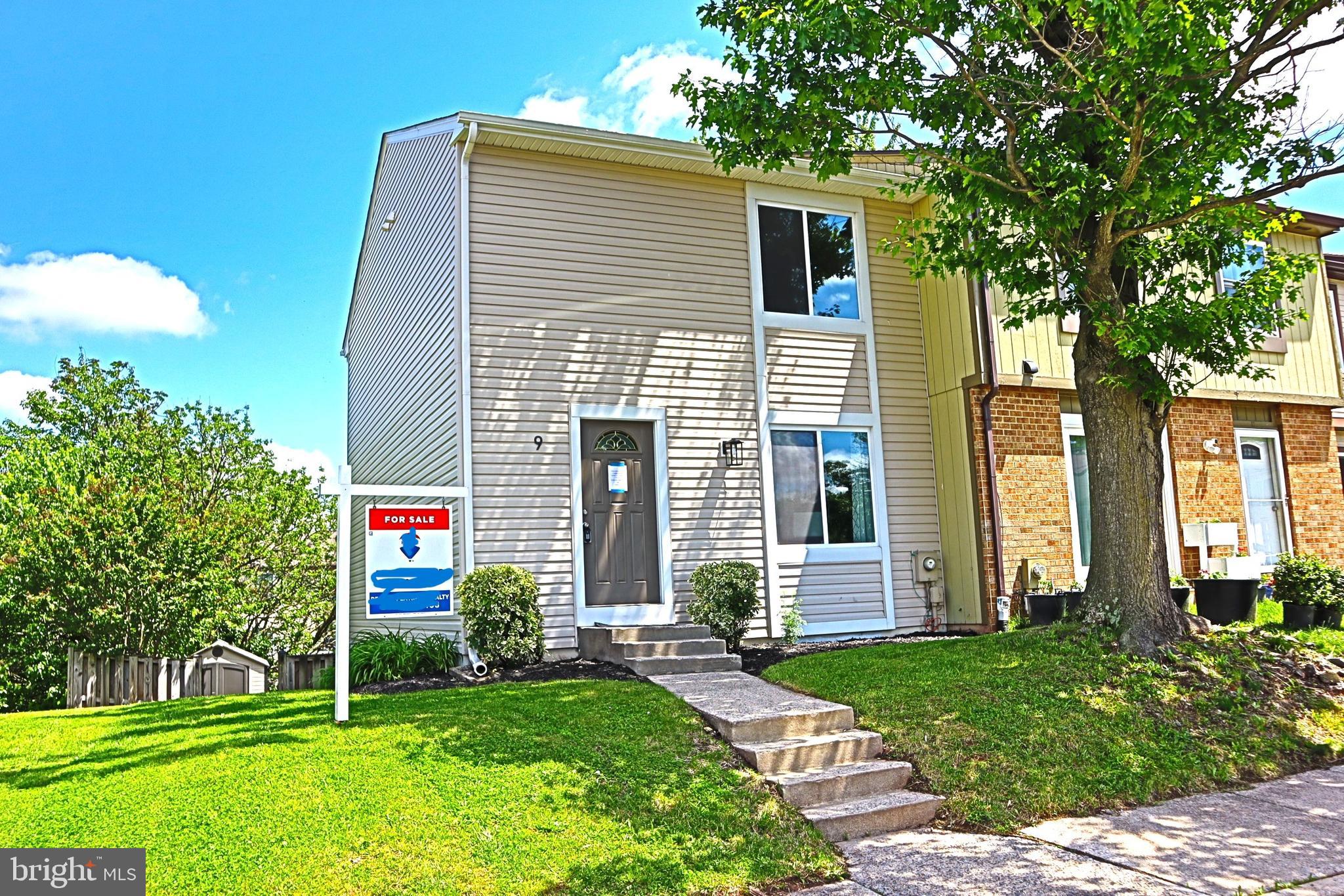 HILLCREST ORCHARDS - Residential