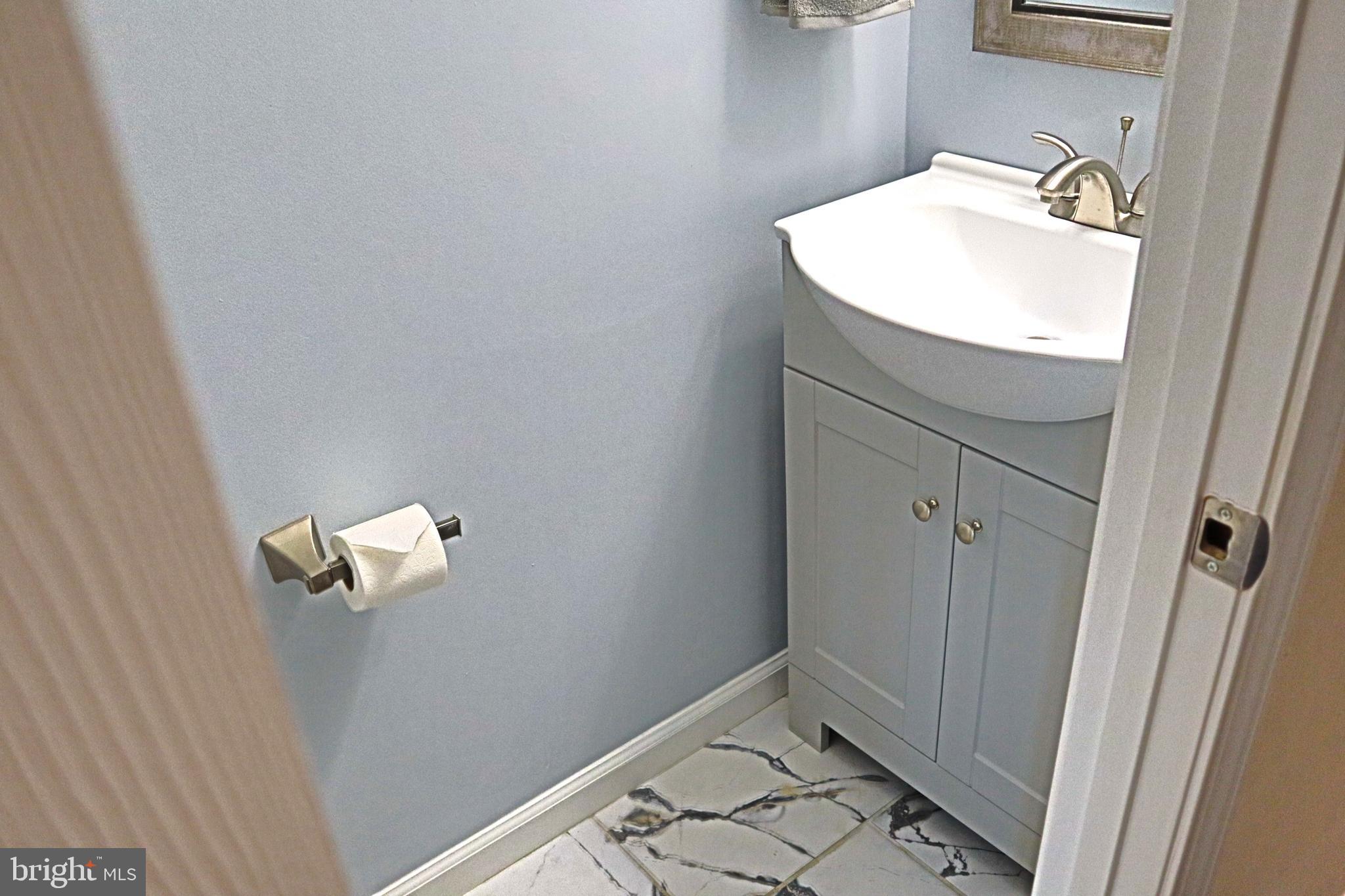 HILLCREST ORCHARDS - Residential