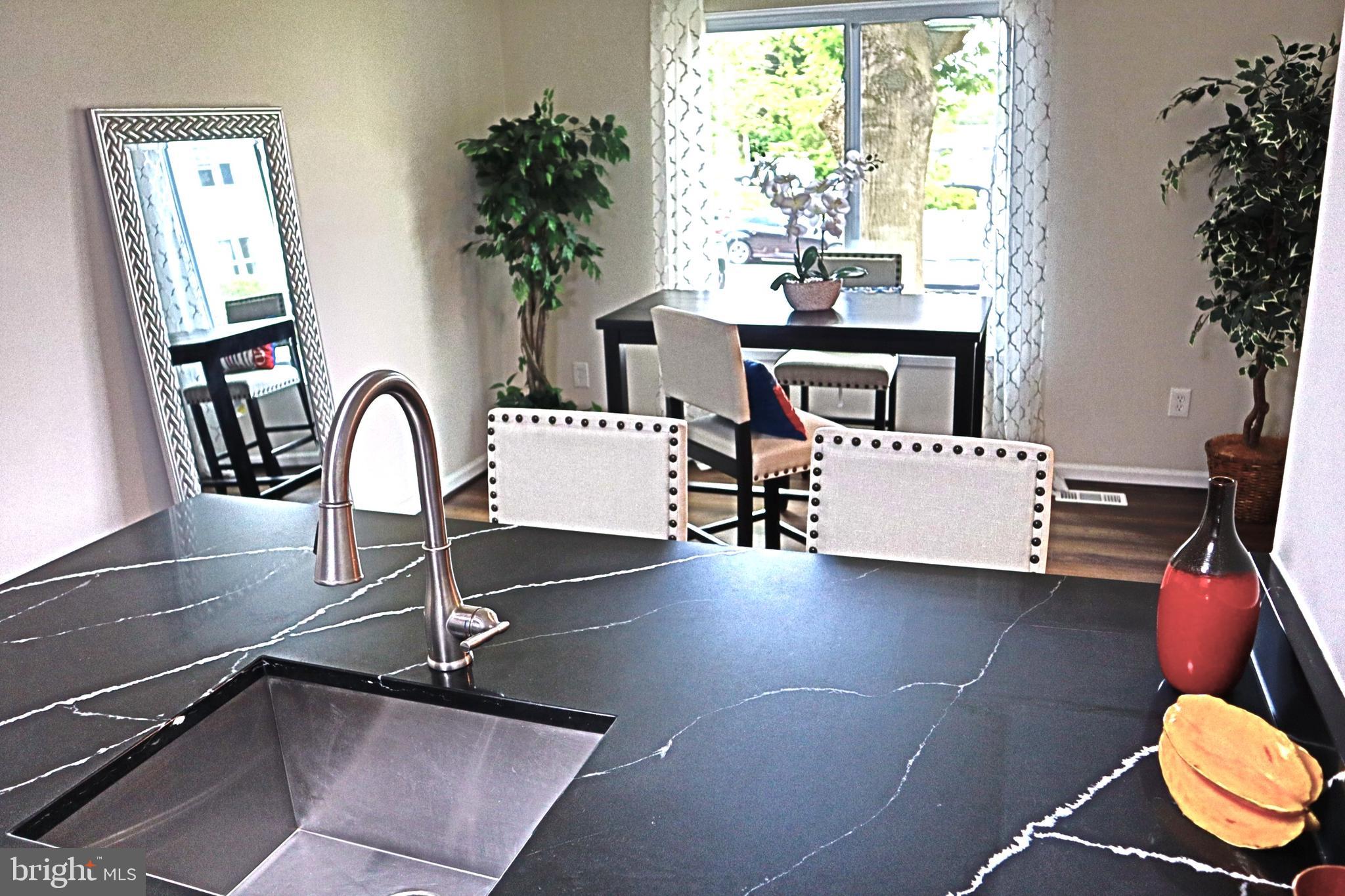 HILLCREST ORCHARDS - Residential