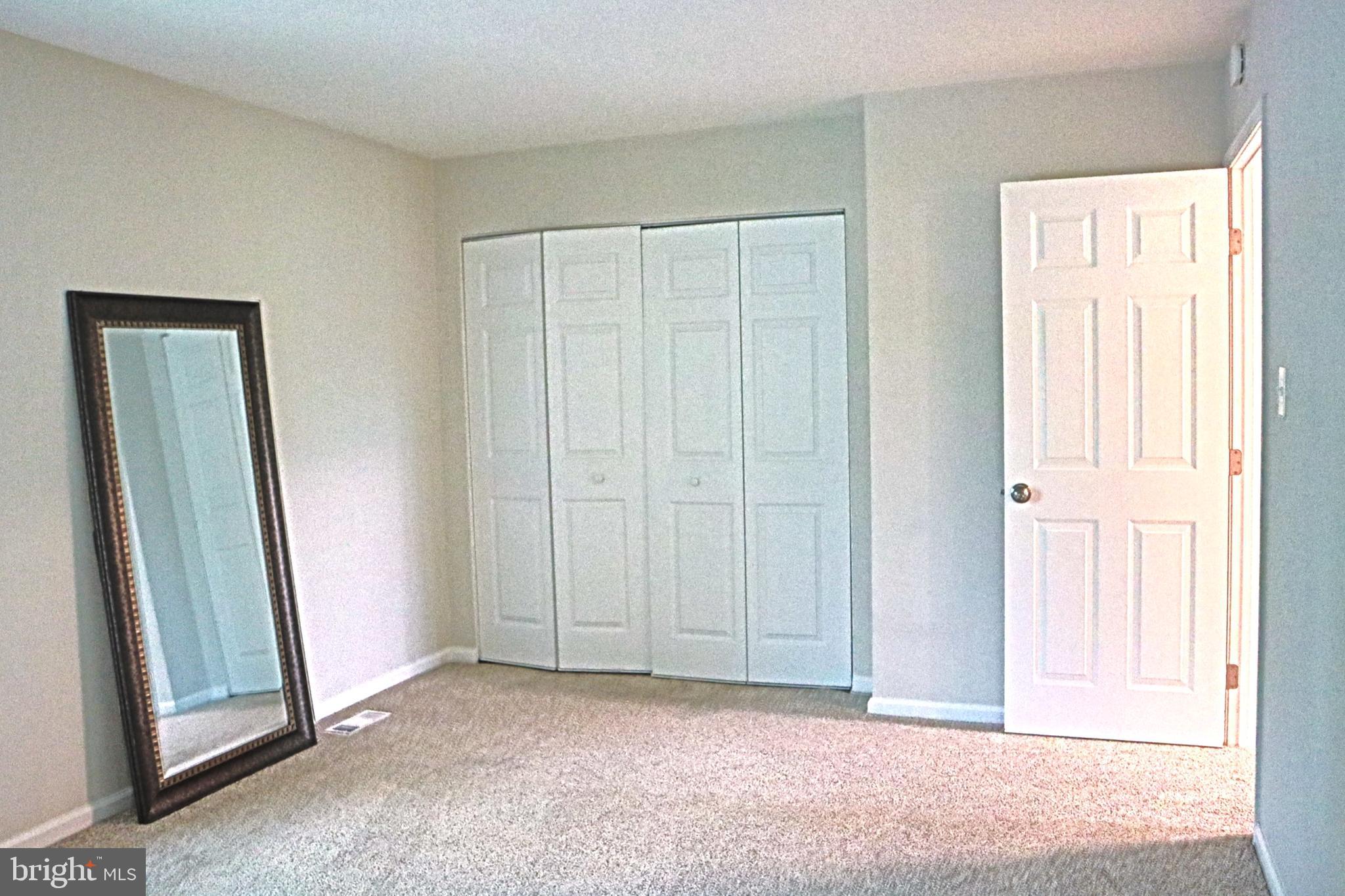 HILLCREST ORCHARDS - Residential